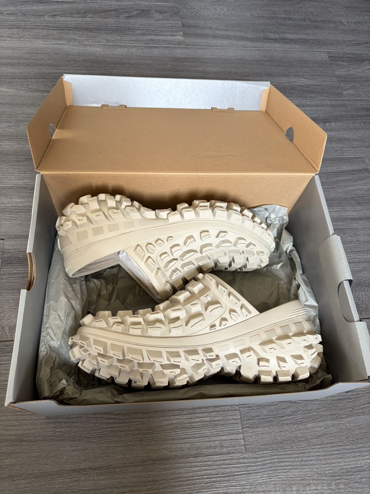 Balenciaga Balenciaga Bouncer Clogs Size US 8.5 / EU 41-42 - 14 Thumbnail