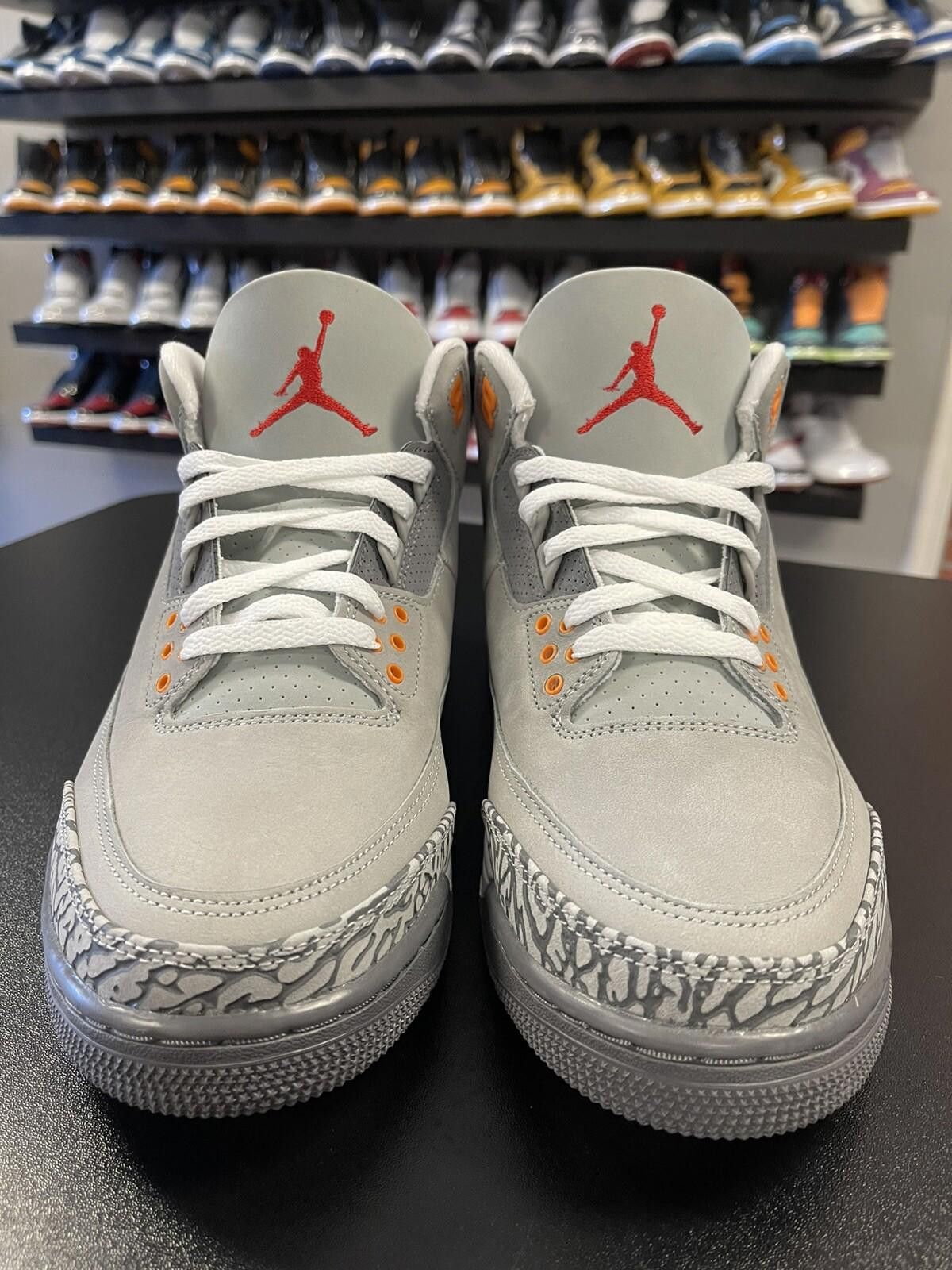 Jordan Brand Size 10.5 - Nike Air Jordan 3 Retro Mid Cool Grey CT8532-012 Size US 10.5 / EU 43-44 - 2 Thumbnail