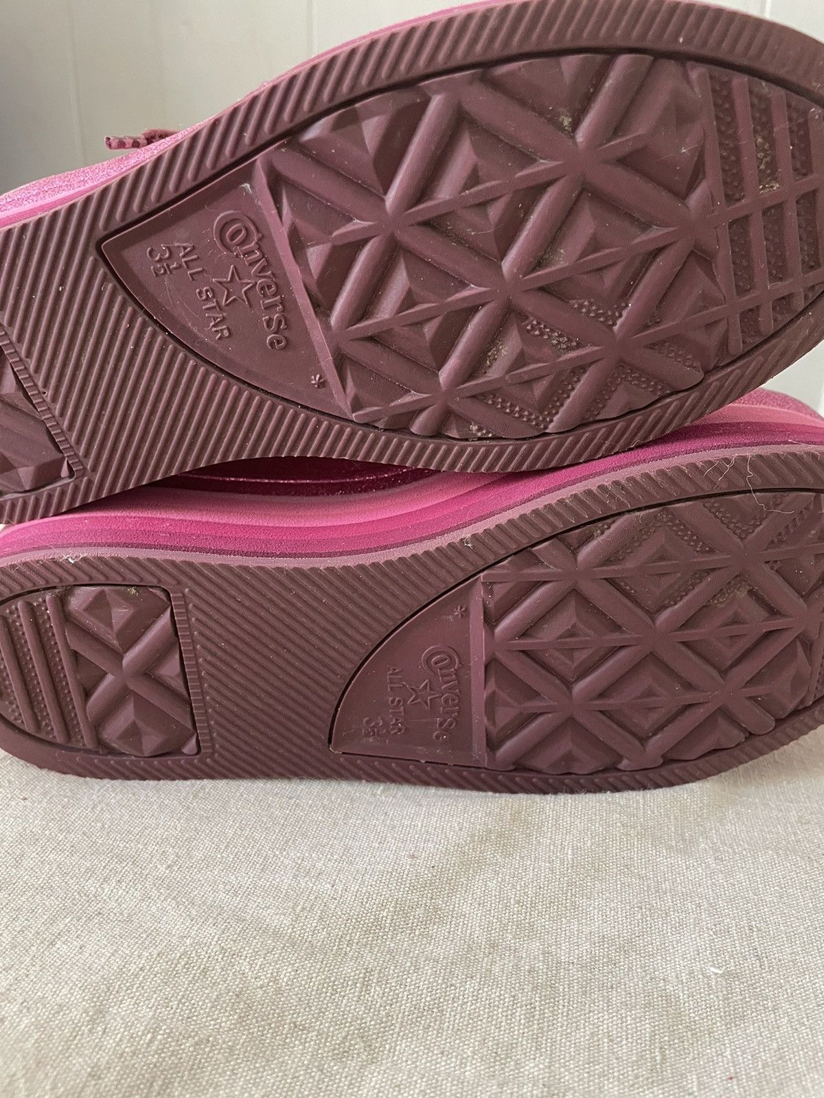 Converse Converse x Miley Cyrus Shoes Women’s 5.5 Pink Platform Size US 5.5 / IT 35.5 - 7 Thumbnail