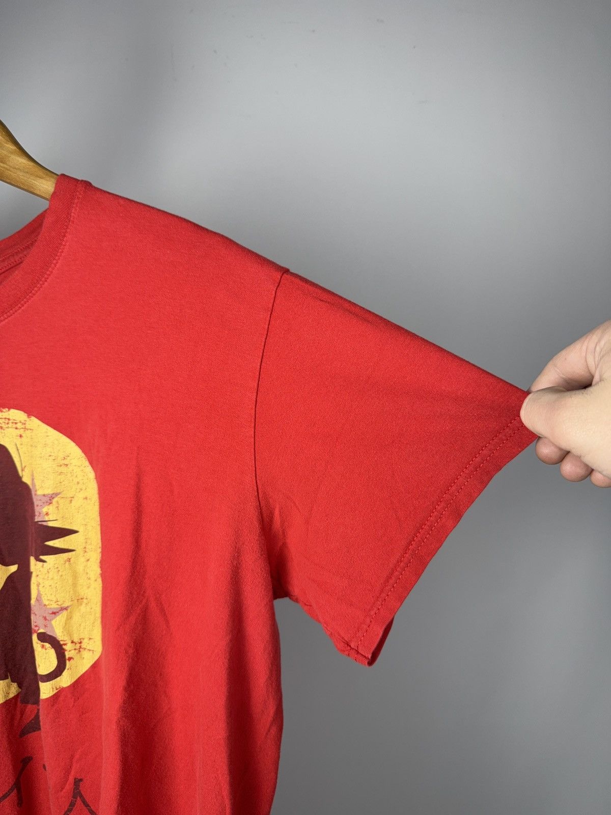 Vintage 00s Dragon Ball Goku Silhouette Vintage Style Anime Tee L Size US L / EU 52-54 / 3 - 7 Thumbnail