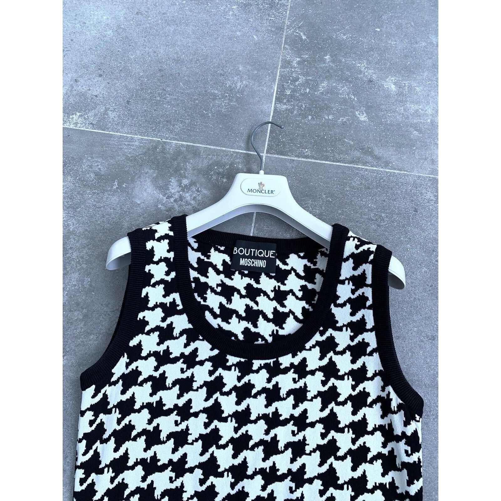 Moschino Womens MOSCHINO Houndstooth Vest Cardigan Top S-M US 6 EU 38 Size M / US 6-8 / IT 42-44 - 4 Thumbnail