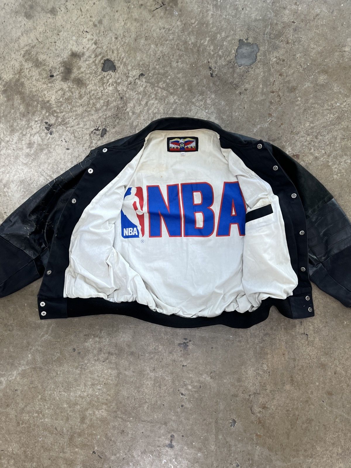Jeff Hamilton Vintage Jeff Hamilton NBA Chicago Bulls Jacket Medium Size US M / EU 48-50 / 2 - 9 Thumbnail