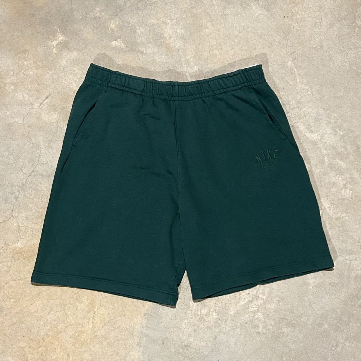 Nike Brand New Nike Athletic Dept Embroidered Sweat Shorts Size US 36 / EU 52 - 1 Thumbnail