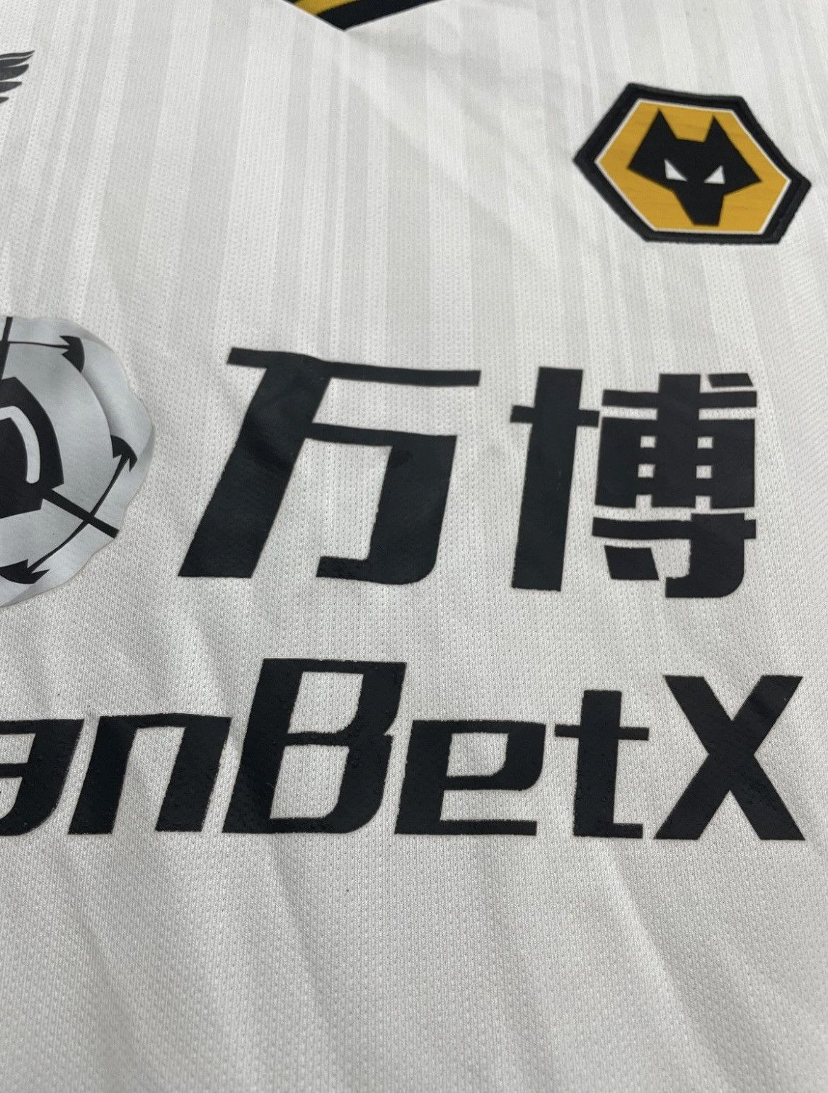 Castore Wolverhampton Wanderers 2021/2022 Football Jersey #7 Neto Size US S / EU 44-46 / 1 - 6 Thumbnail
