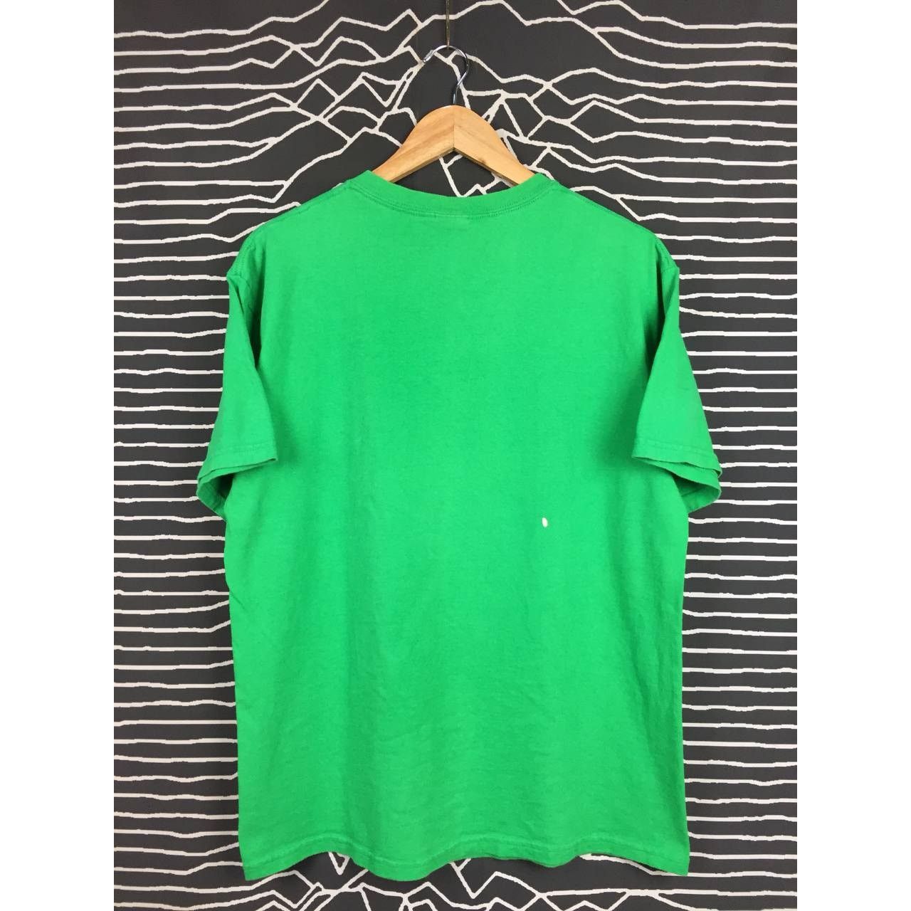 Fruit Of The Loom × Vintage Vtg Y2K New York City Mountain Dew Logo Parody Tee Size L Size US L / EU 52-54 / 3 - 7 Thumbnail