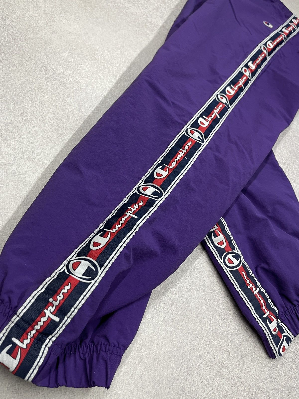 Champion × Vintage Vintage Champion Nylon Sweatpants Lampas Violet Y2K Size US 34 / EU 50 - 8 Thumbnail