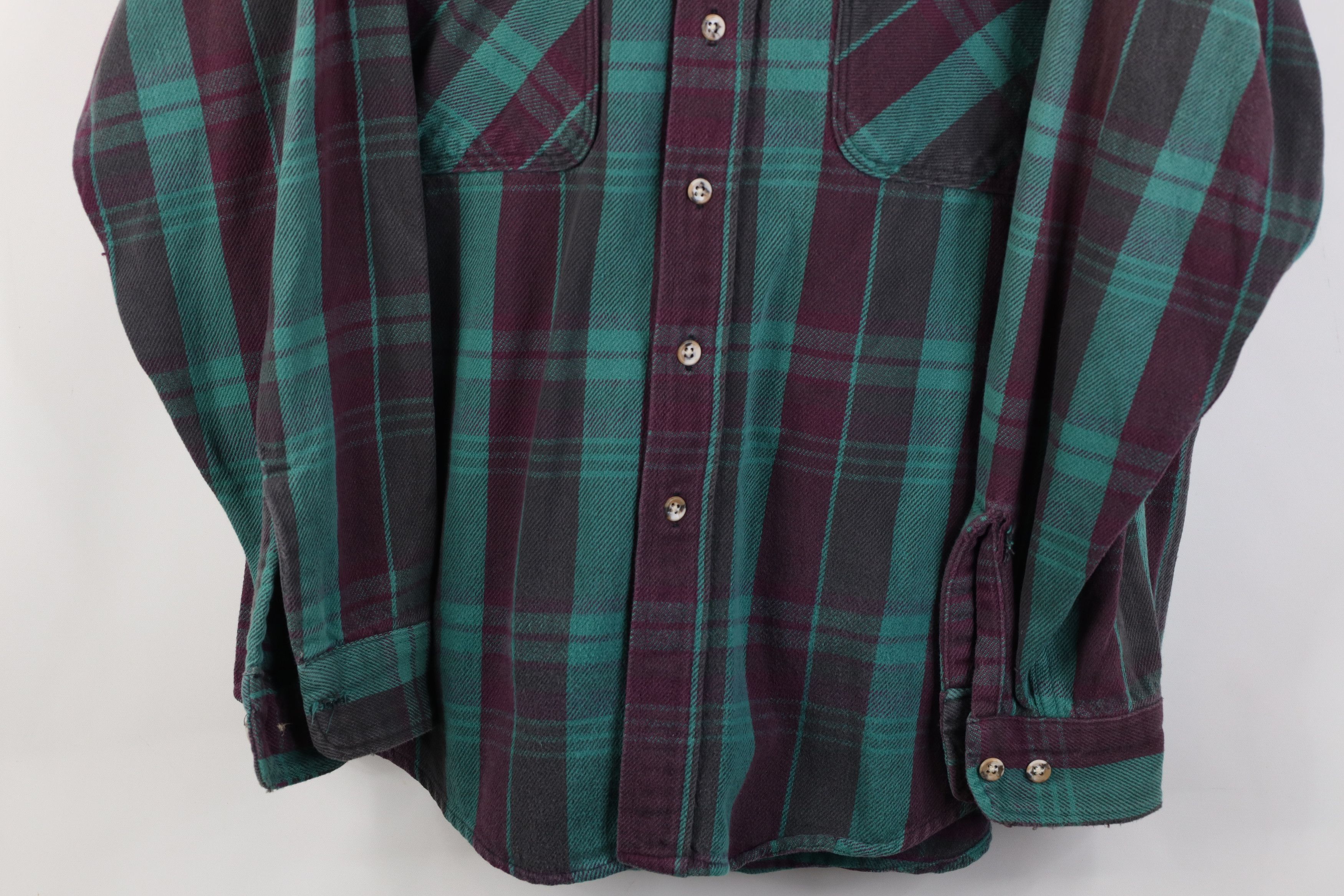 Vintage Vintage 70s Streetwear Heavy Flannel Button Shirt Plaid USA Size US L / EU 52-54 / 3 - 3 Thumbnail