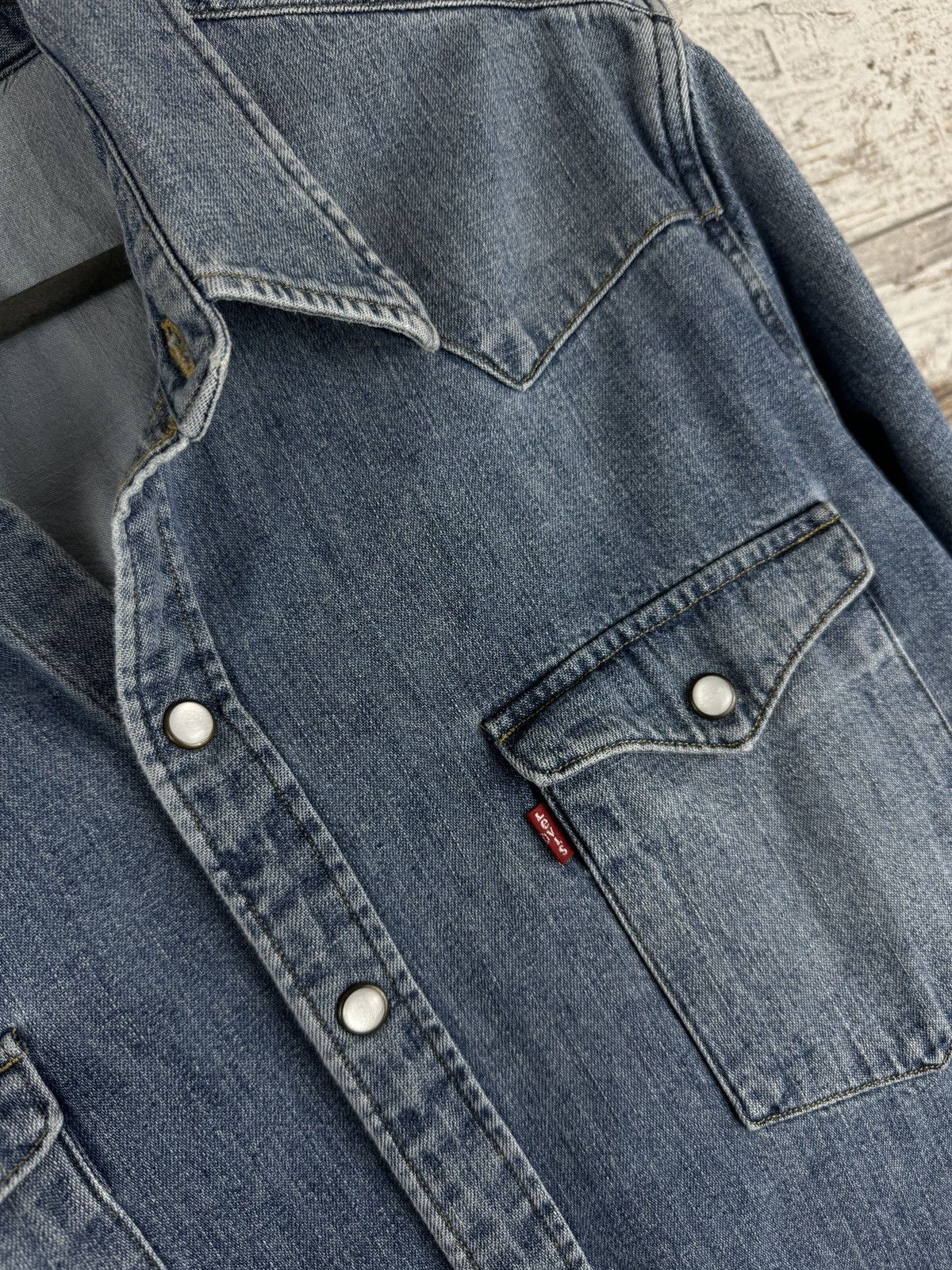 Levi's × Levi's Vintage Clothing × Vintage Mens Vintage Levis Shirts button up denim size L Size US L / EU 52-54 / 3 - 7 Thumbnail