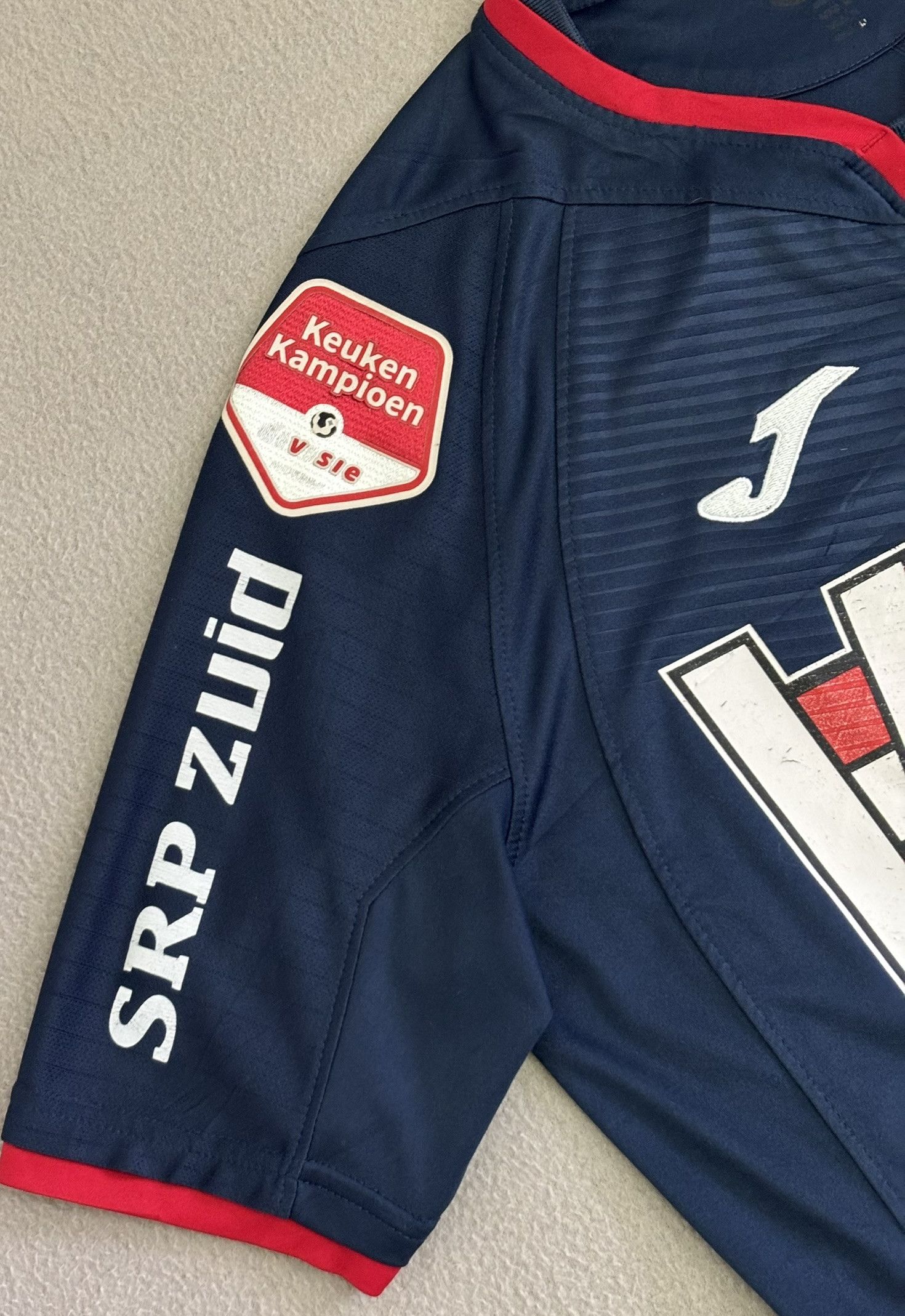 Joma FC Eindhoven 2018/2019 #8 Joma Football Jersey Size M Size US M / EU 48-50 / 2 - 8 Thumbnail