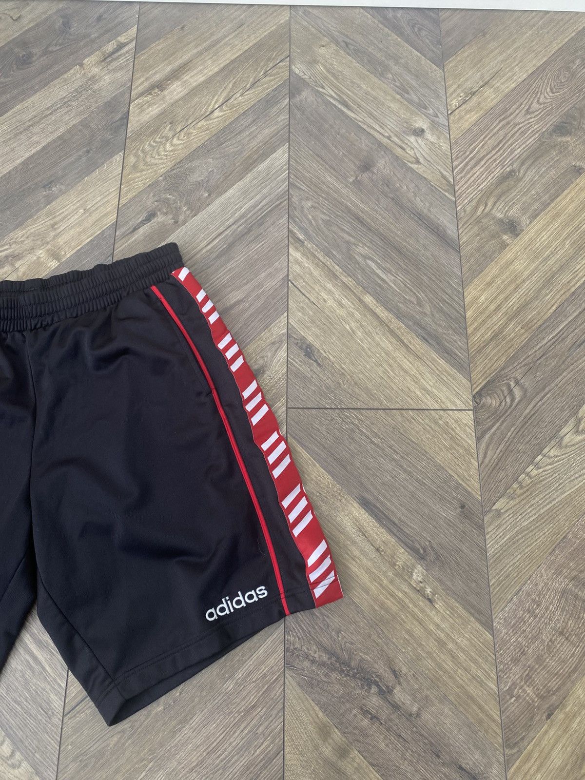 Adidas × Vintage Vintage Adidas 90s style shorts Size US 34 / EU 50 - 4 Thumbnail