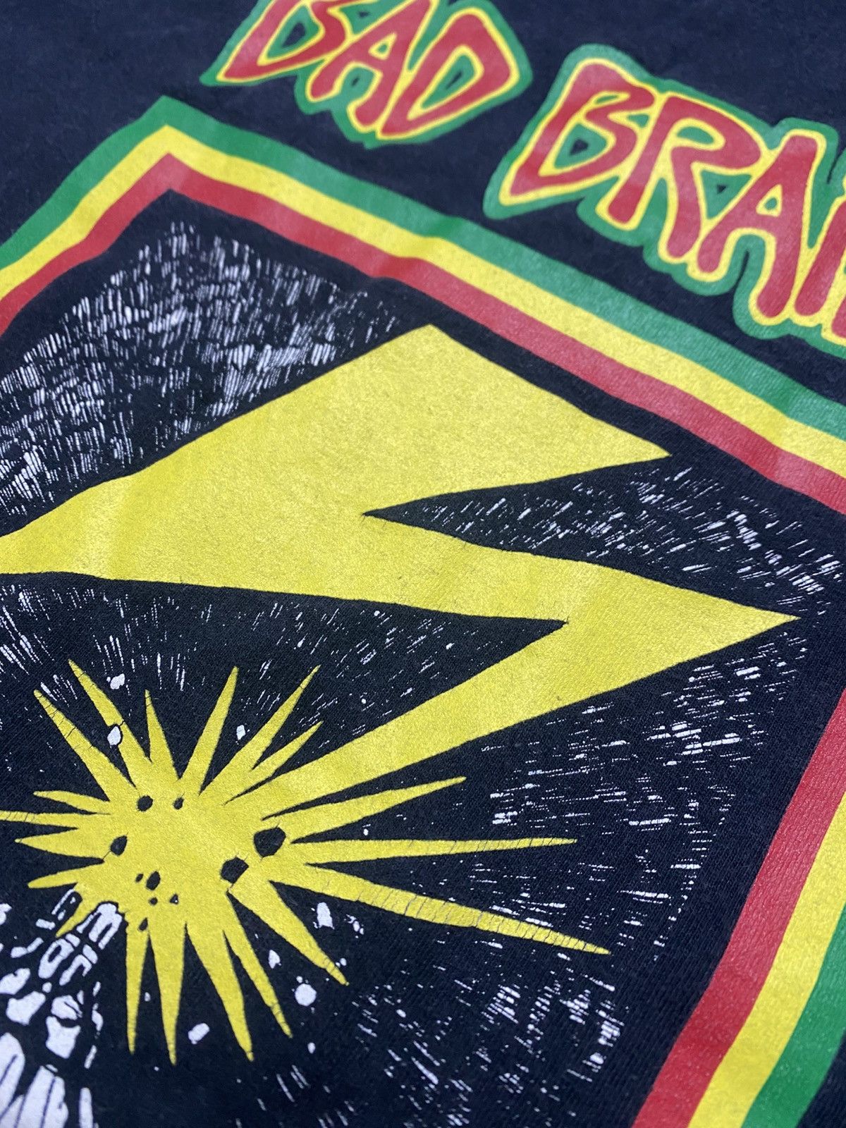 Band Tees Vintage 90s Bad Brains Band Capitol DC Bolt Tee Size US M / EU 48-50 / 2 - 4 Thumbnail
