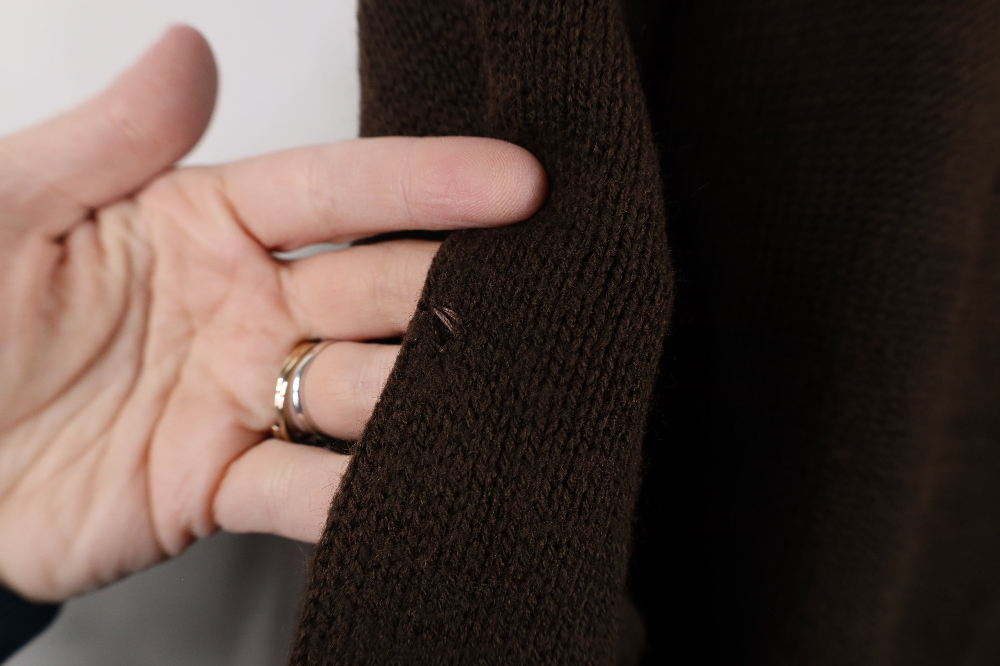 Vintage Vintage 70s Streetwear Blank Thin Knit Sweater Brown Size US M / EU 48-50 / 2 - 5 Thumbnail