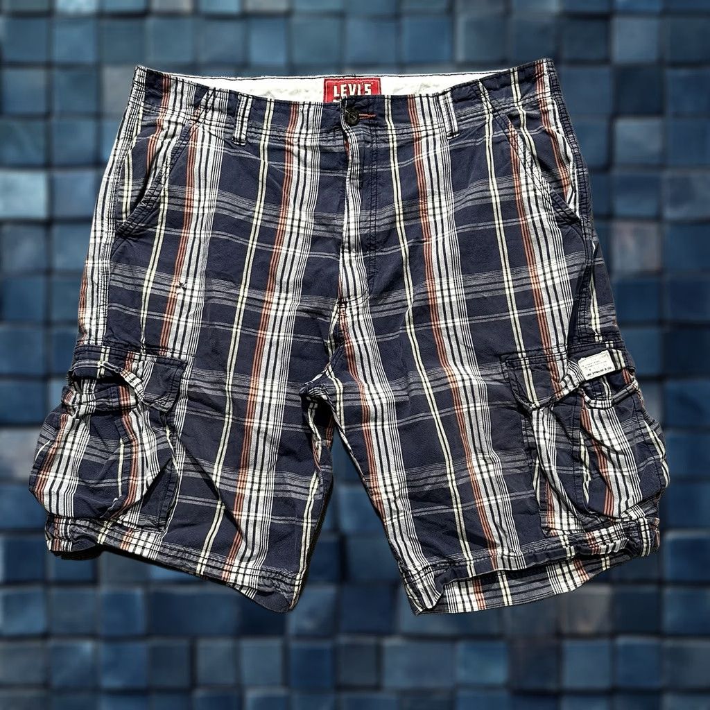 Levi's Levi's Shorts Cargo Plaid Blue Relaxed Men 40 Inseam 11" Rise 14" Front Flat Pocket Logo Outdoor Hip Hop Casual Size US 40 / EU 56 - 1 Thumbnail