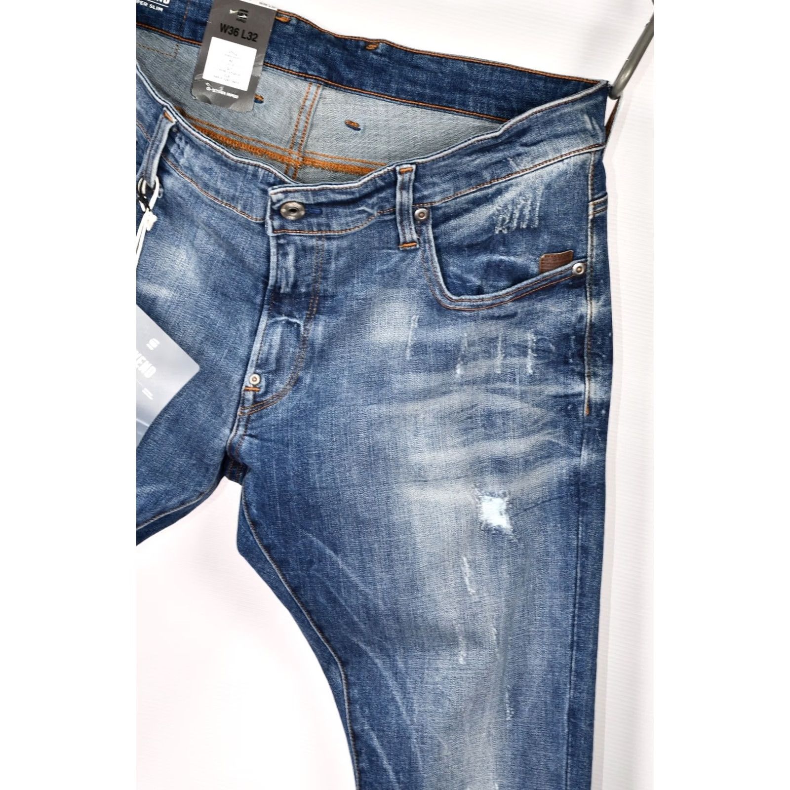 G-Star G-Star REVEND SKINNY Jeans Main Selling Point CATEGORY: Jeans | Size: W36/L32 | Color: Blue | 5-Pocket Design | Inseam 32 | Inseam 31.5" Size US 36 / EU 52 - 7 Thumbnail