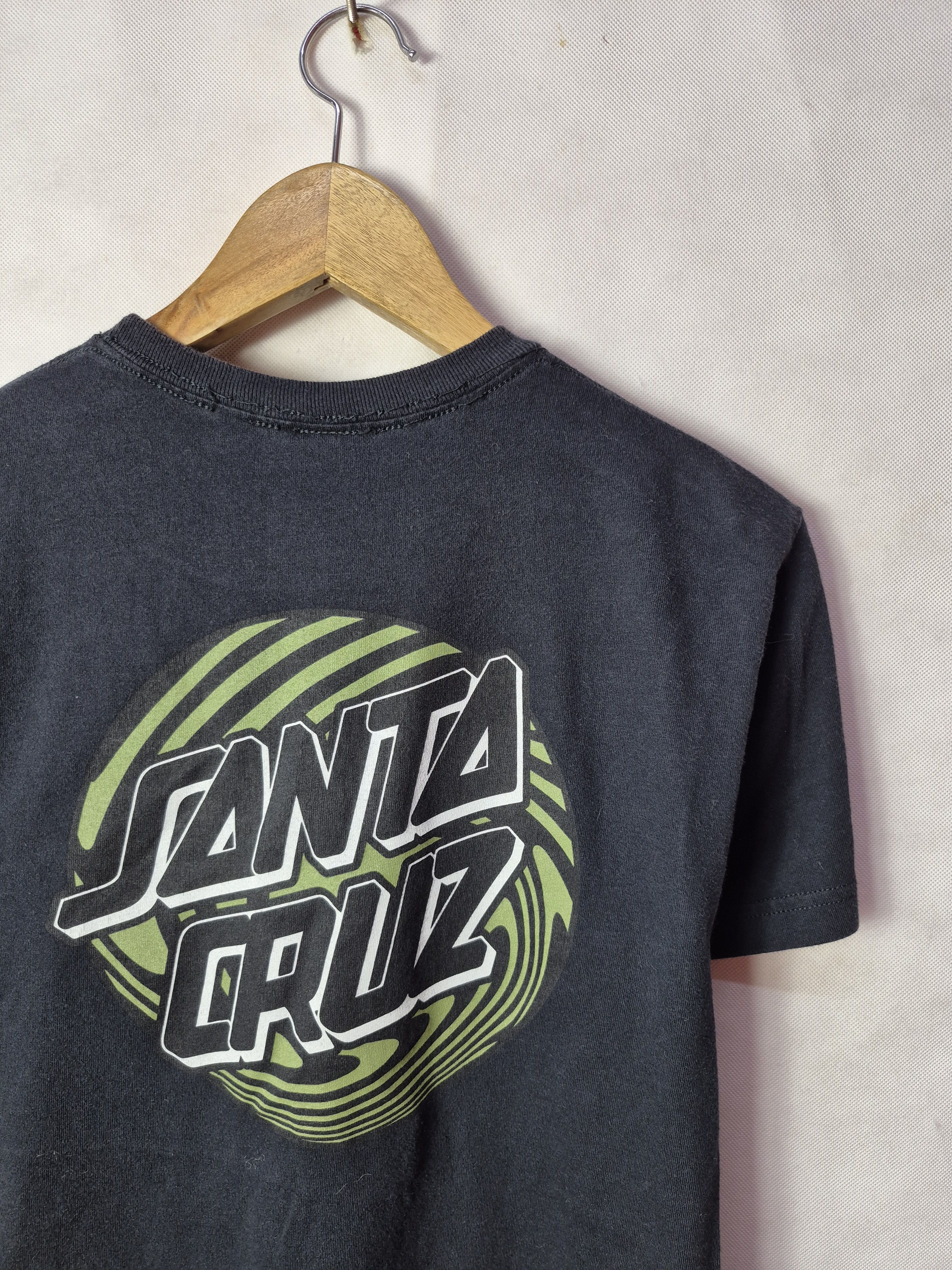 Santa Cruz Skateboards 🔥Santa Cruz Skateboard Big Logo Back Hit Tee Size US S / EU 44-46 / 1 - 3 Thumbnail