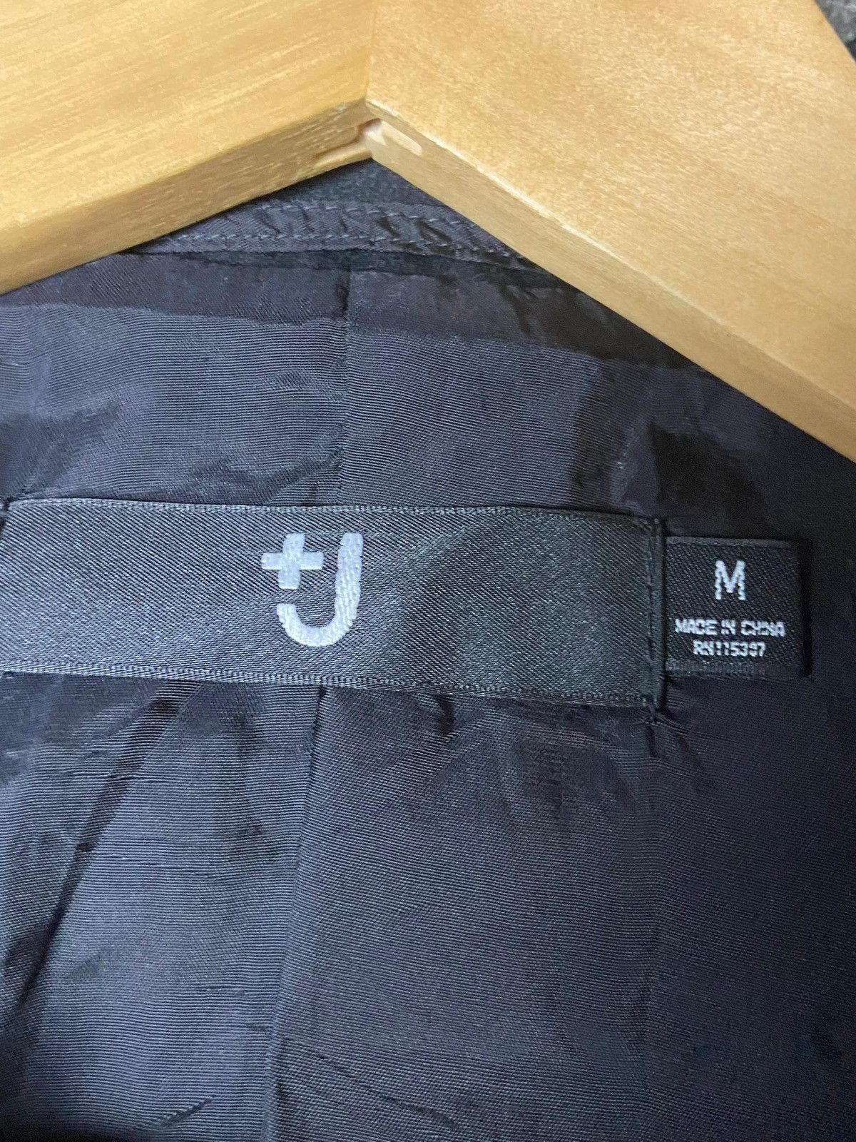 Jil Sander × Uniqlo Uniqlo x Jil Sander Double Breasted Trench Coat (157) Size US M / EU 48-50 / 2 - 7 Thumbnail