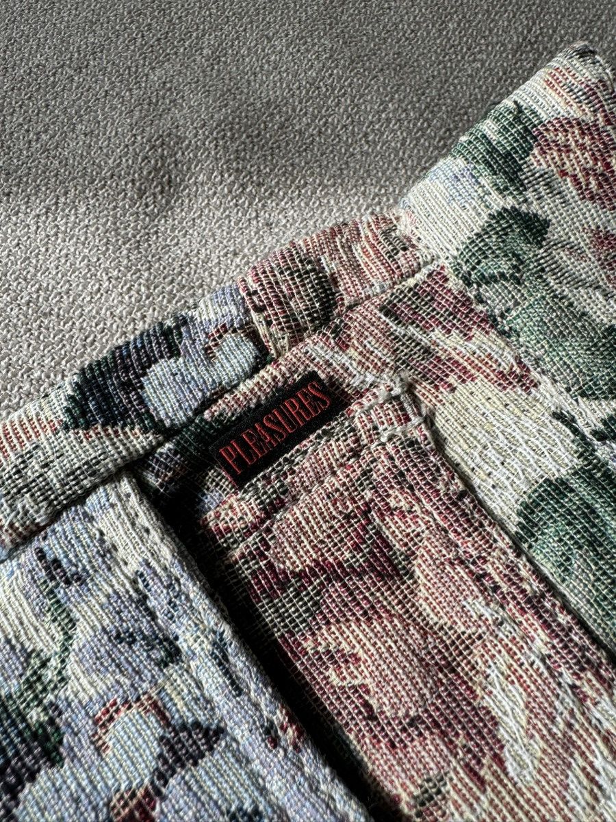Pleasures Pleasures Floral Pants Size US 32 / EU 48 - 3 Thumbnail