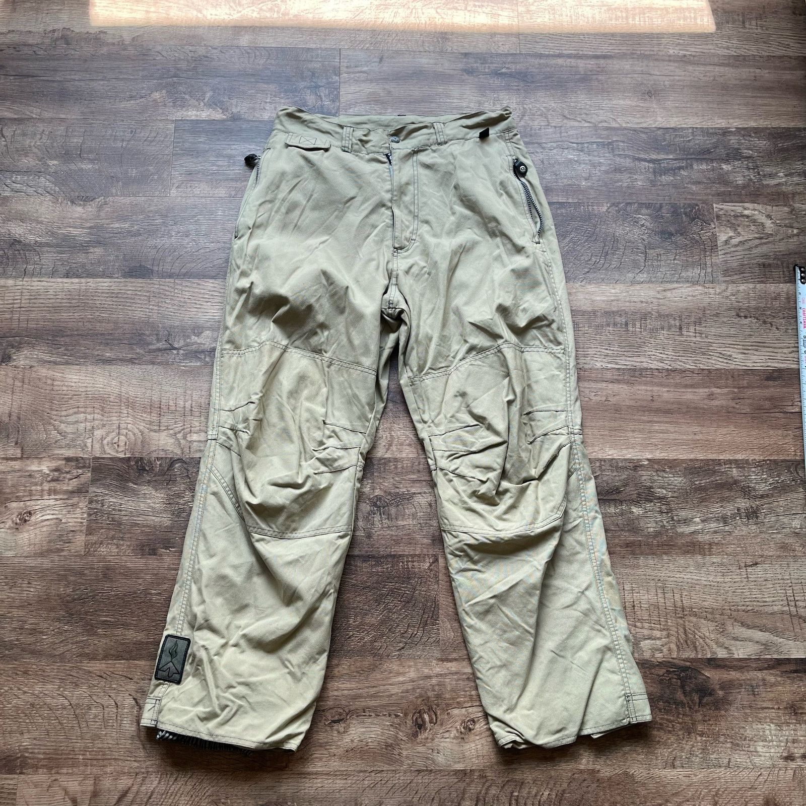 Quiksilver Quicksilver Snow Pants Mens Medium Nylon Snowboard Size US 32 / EU 48 - 1 Thumbnail
