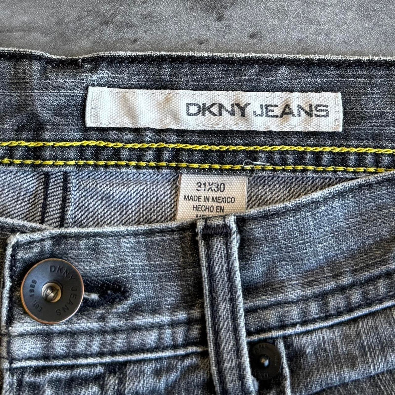 DKNY × Japanese Brand Vintage Y2K DKNY Embroidered Faded Grey Denim Jeans Size US 31 - 4 Thumbnail