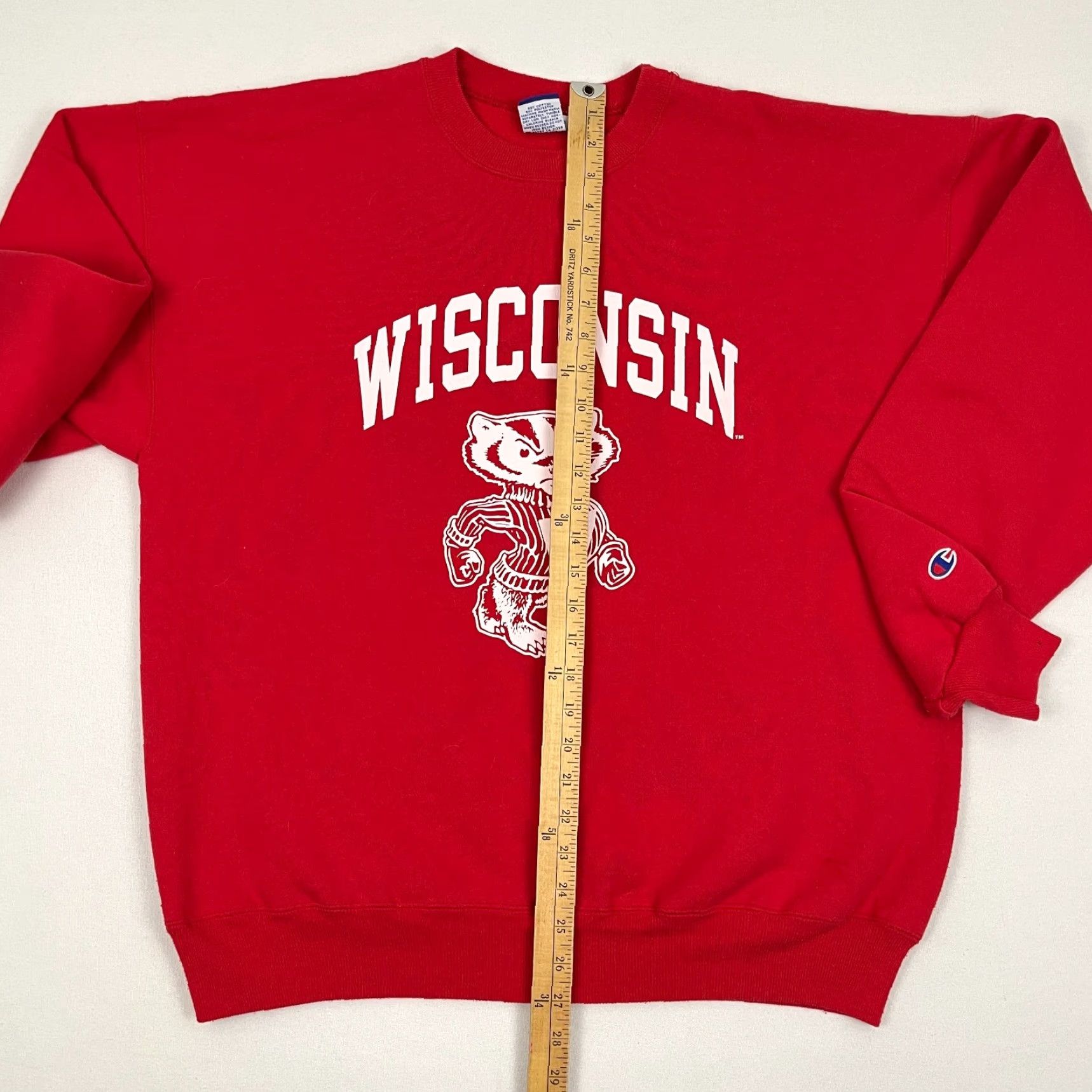Champion VINTAGE VTG Wisconsin Badgers Sweatshirt Mens XL Red Champion Pullover Crew USA Y2K Size US XL / EU 56 / 4 - 5 Thumbnail