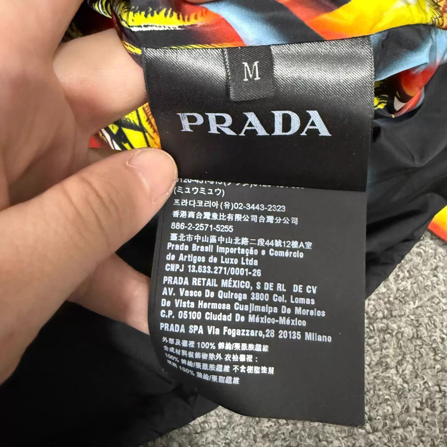 Prada Prada Flame Banana Cotton Puffer Jacket Unused M Size US M / EU 48-50 / 2 - 4 Thumbnail
