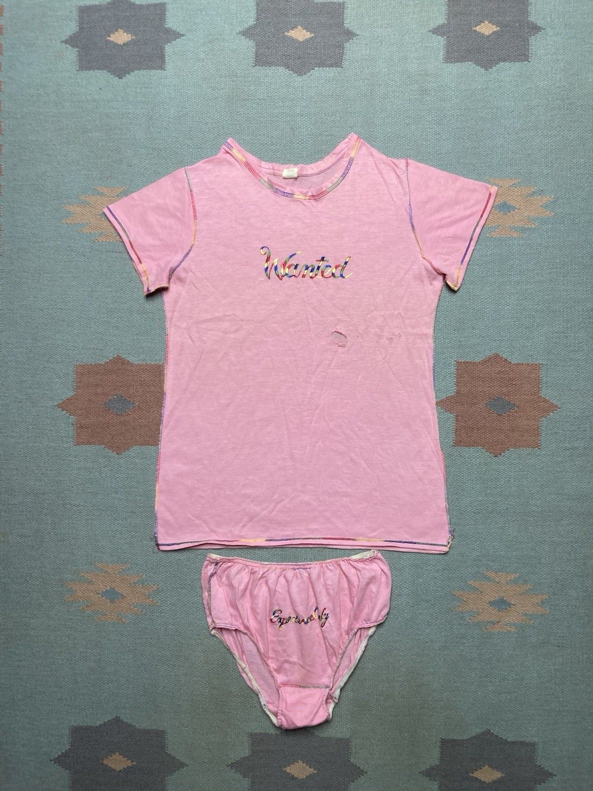 Vintage 70s t shirt underwear set wanted experience rainbow womens L Size L / US 10 / IT 46 - 1 Thumbnail