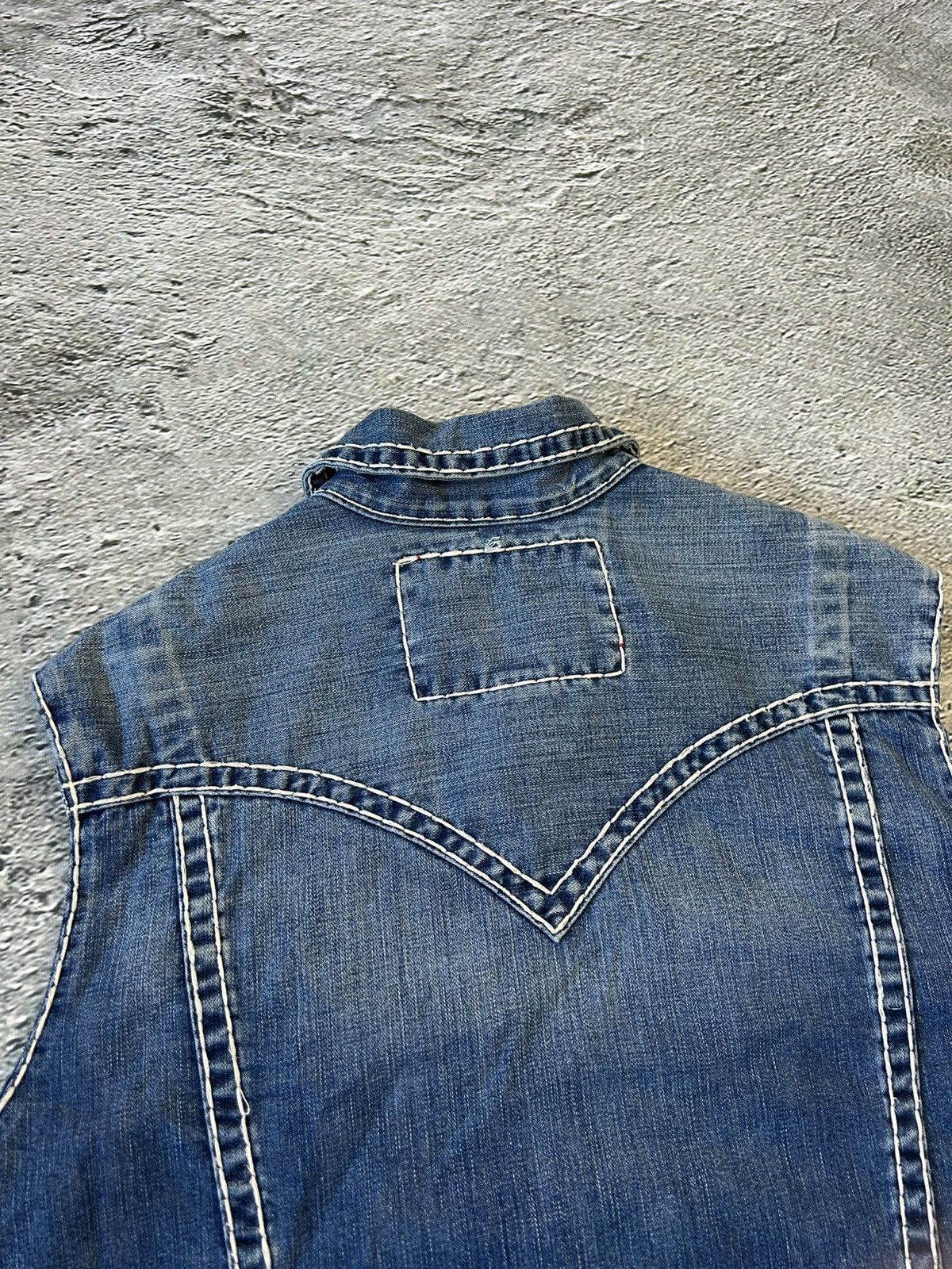 True Religion True Religion denim jacket vest blue contrast stitching Y2K Size US XXL / EU 58 / 5 - 9 Thumbnail