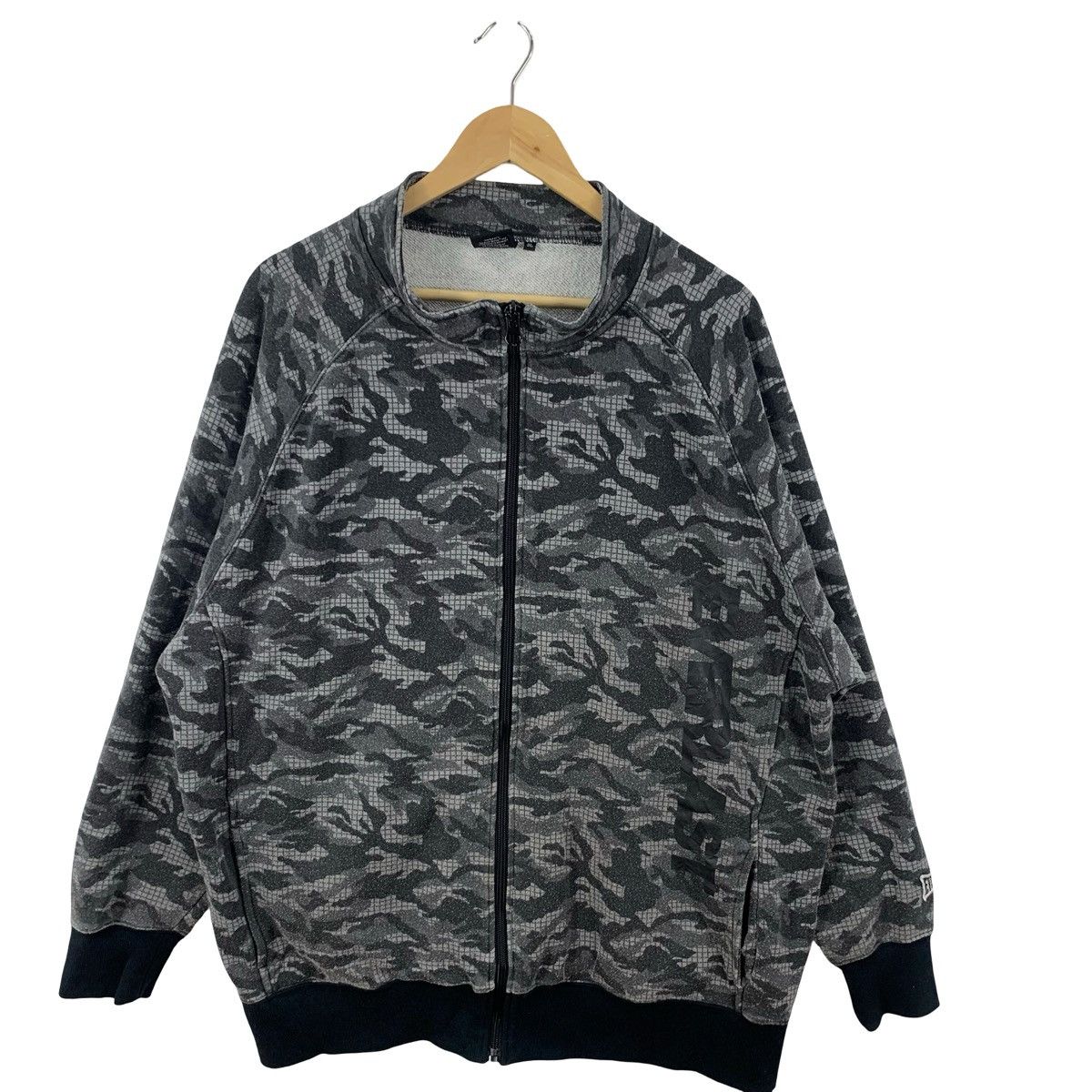 Vintage Vintage CAMO CAMOUFLAGE TRACK Sweatshirt Jacket Streetwea Size US XXL / EU 58 / 5 - 5 Thumbnail