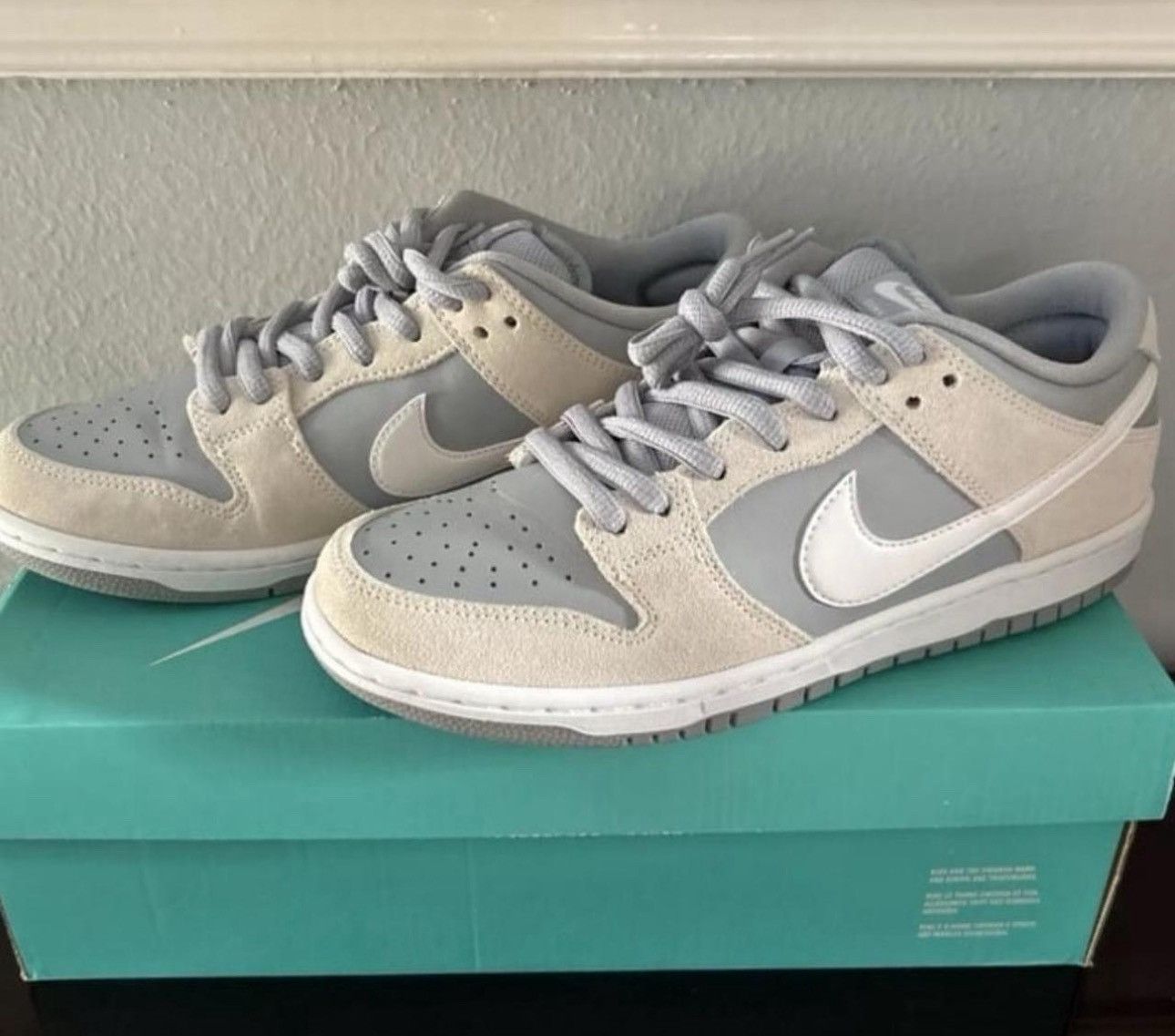 Nike Nike SB Dunk Low Size US 9.5 / EU 42-43 - 1 Thumbnail