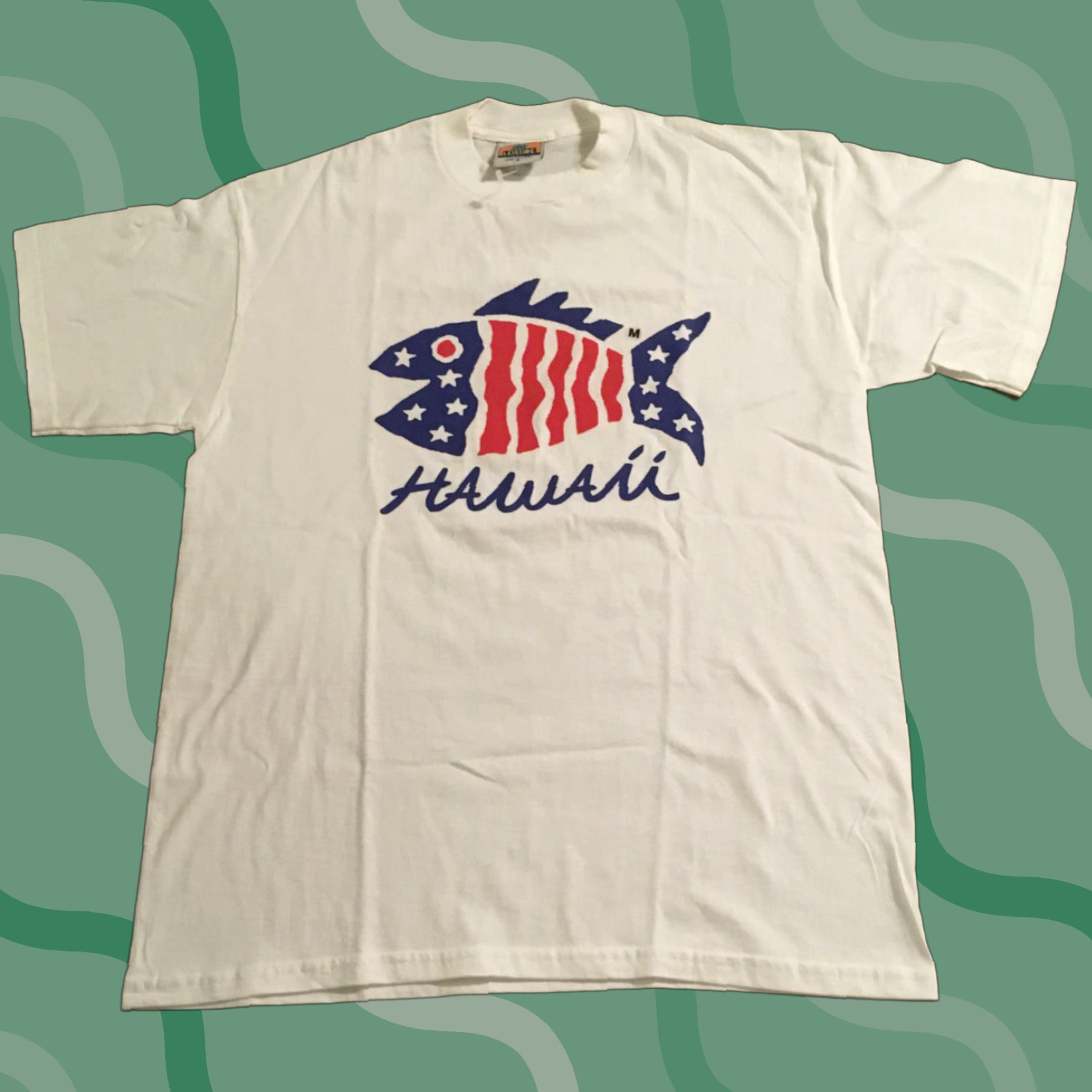 Vintage VINTAGE Sgt Leisure Hawaii Graphic Tee Shirt M White Patriotic Fish 1990s Mens Size US M / EU 48-50 / 2 - 1 Thumbnail