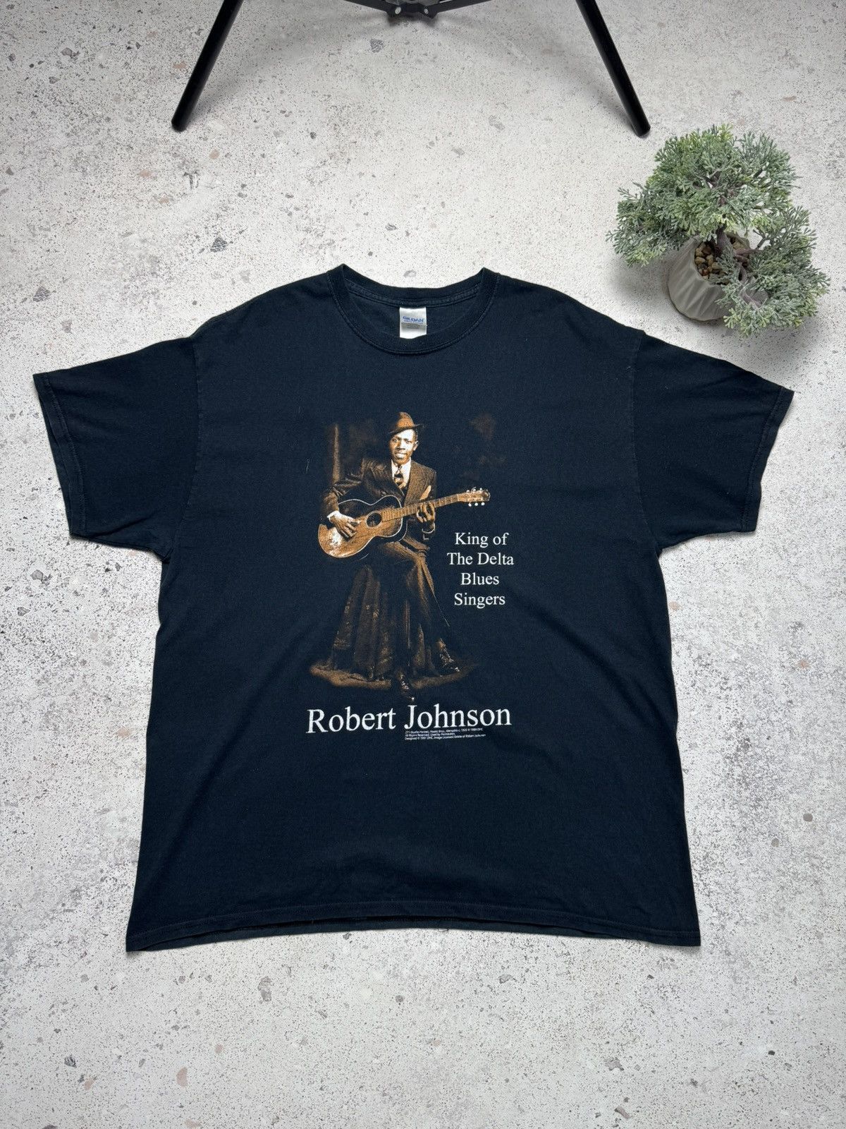 Band Tees × Vintage Robert Johnson King of The Delta Blues Singers T-shirt Men’s Size US XL / EU 56 / 4 - 1 Thumbnail