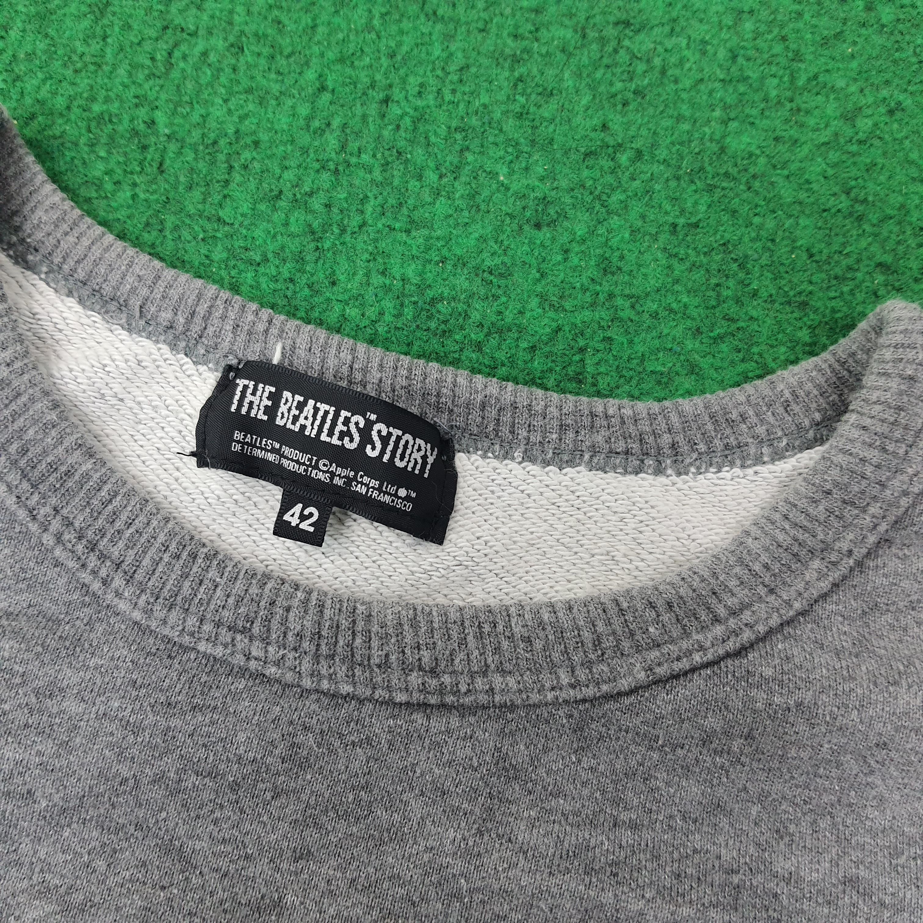 Band Tees Vintage The Beatles Story Apple Corps Sweatshirt C260N25 Size US M / EU 48-50 / 2 - 5 Thumbnail
