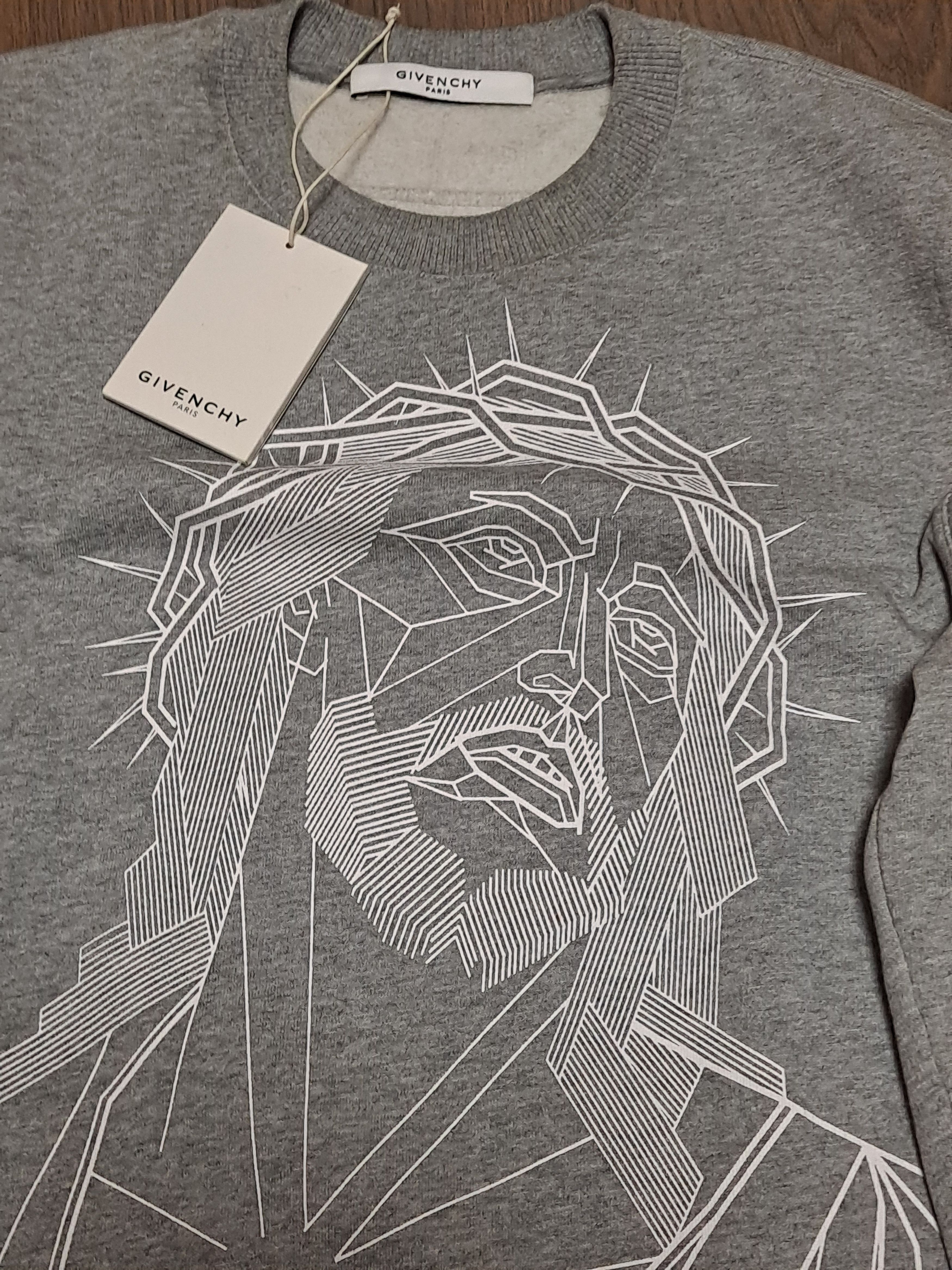 Givenchy NWT $1K GIVENCHY JESUS SWEATSHIRT, BRAND NEW WITH TAG Size US XS / EU 42 / 0 - 2 Thumbnail