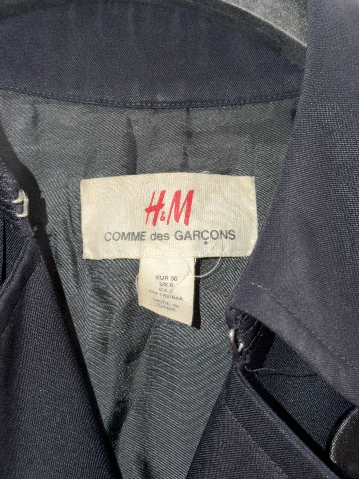 Comme des Garcons × H&M H&M X CDG COMME DES GARCONS TRENCH COST NAVY Size S / US 4 / IT 40 - 4 Thumbnail