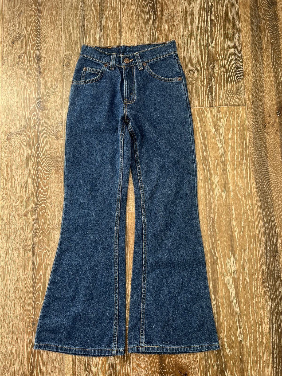 Levi's Womens Vintage 614 Levi’s bell bottom jeans Size 23" - 1 Thumbnail