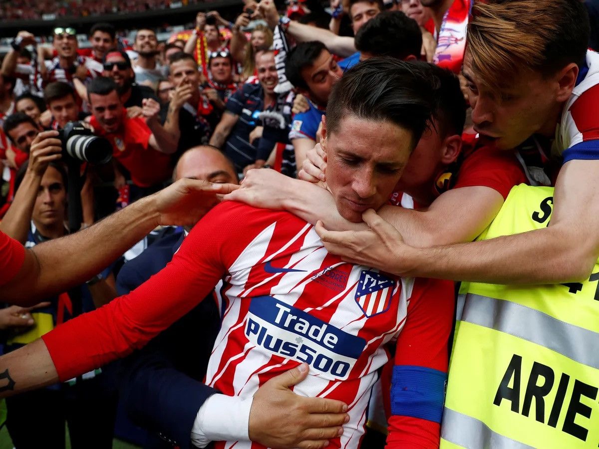 Nike Atletico Madrid 17/18 player issue L/S farewell #9 F.Torres Size US S / EU 44-46 / 1 - 13 Thumbnail