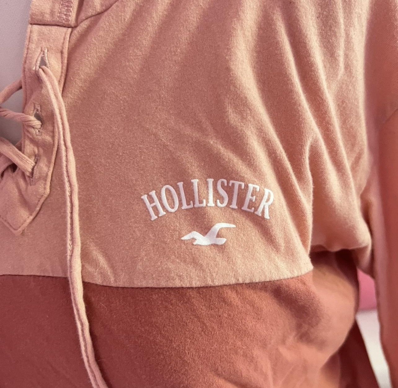 Hollister Very old Hollister long sleeve with hood Size S / US 4 / IT 40 - 2 Thumbnail
