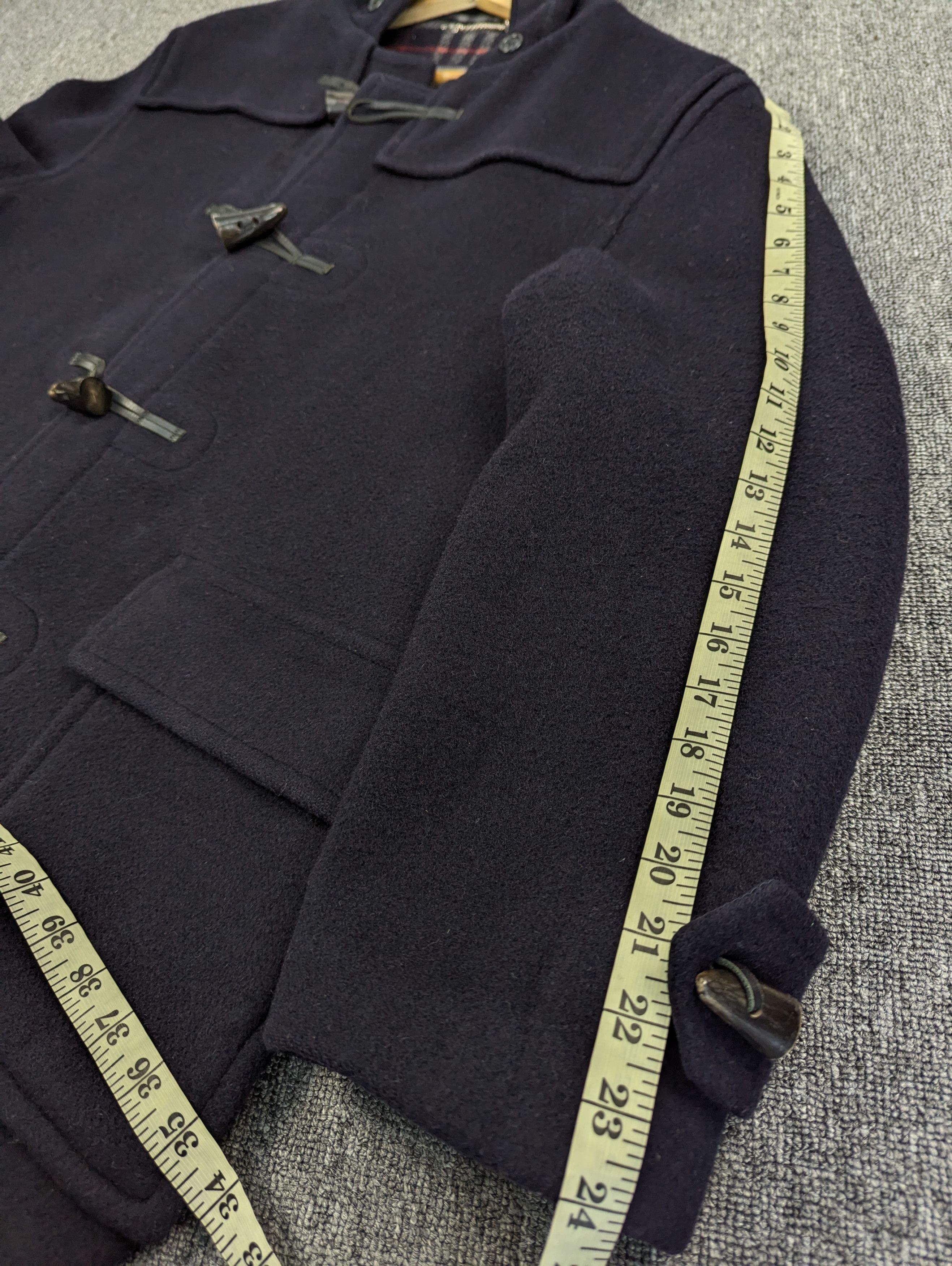 Burberry Vintage 90s Burberrys Nova Check Duffle Coat Made In England Size US L / EU 52-54 / 3 - 23 Thumbnail