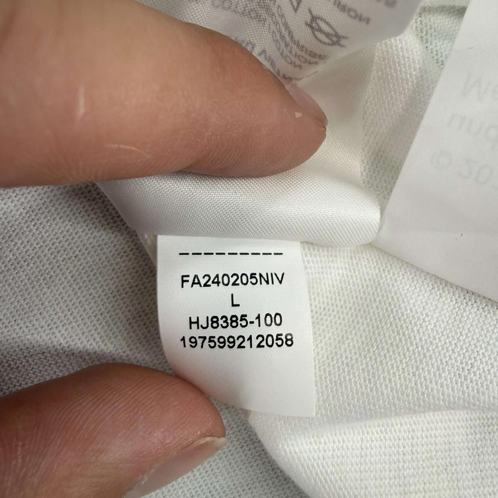 Supreme Supreme Jordan Biggie S/S Top White Size US L / EU 52-54 / 3 - 7 Thumbnail