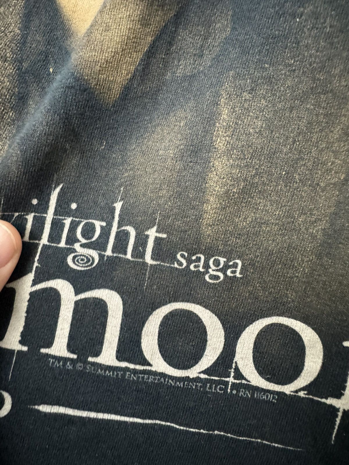 Vintage Twilight Edward Movie Promo Vintage Y2k Tee Saga New Moon Size US M / EU 48-50 / 2 - 2 Thumbnail