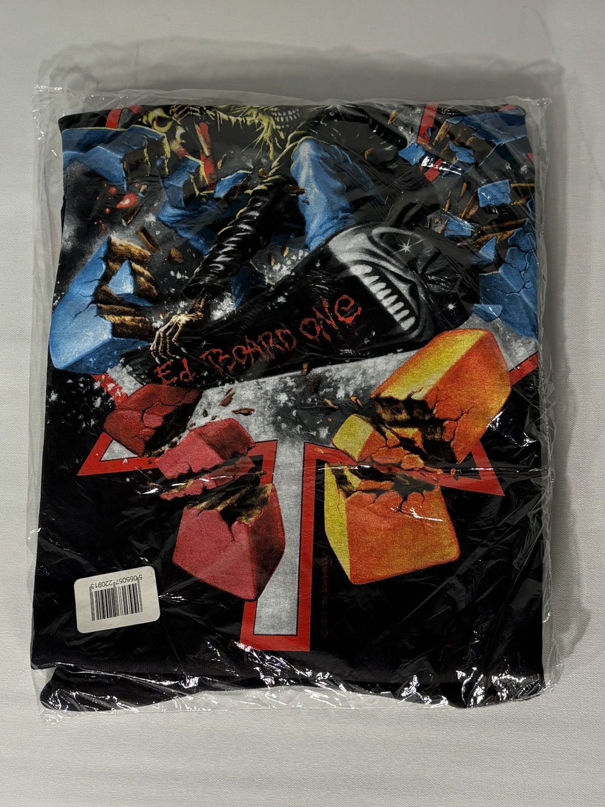 Iron Maiden 2010 Iron Maiden The Final Frontier Canada Tour T-Shirt 3XL Size US XXL / EU 58 / 5 - 13 Thumbnail