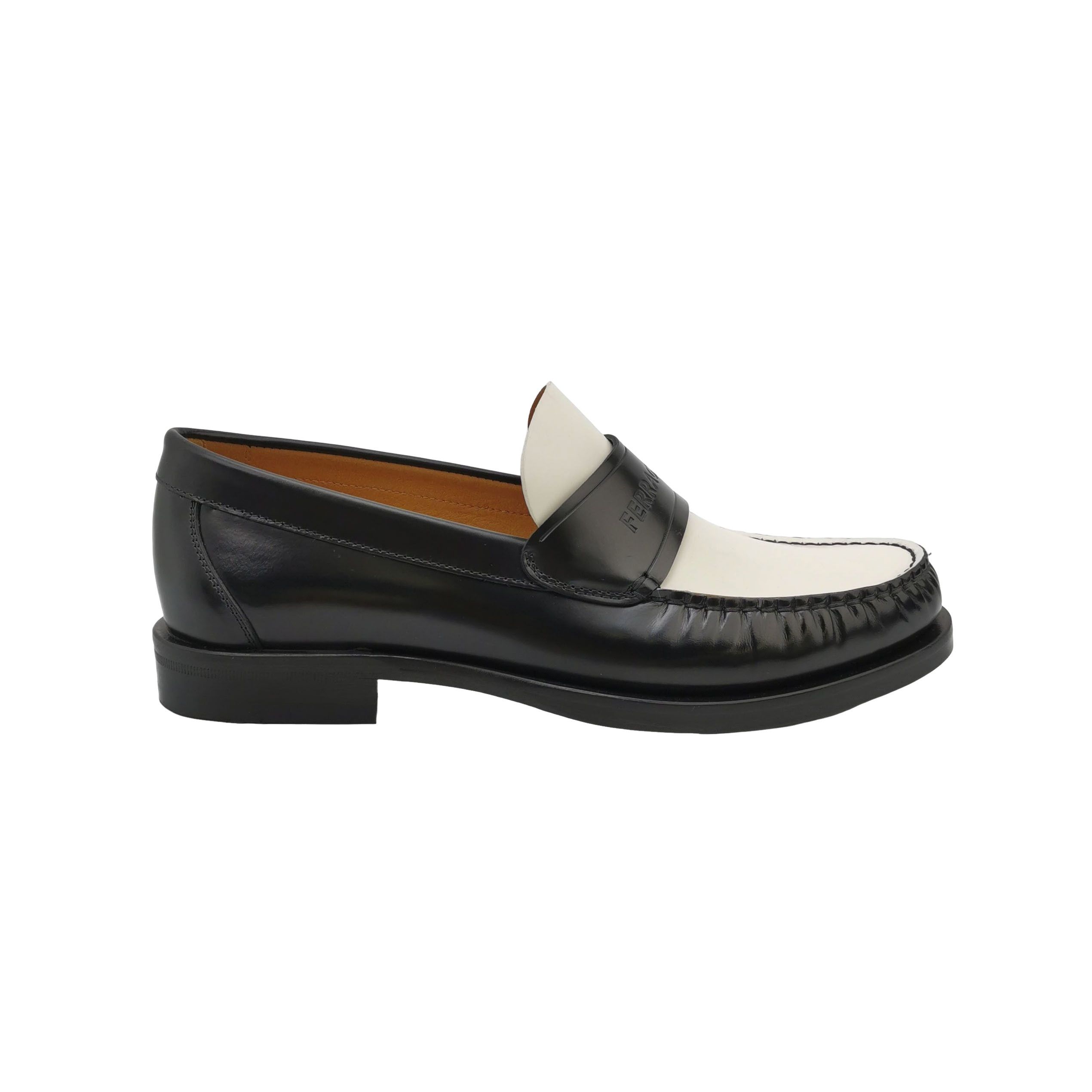 Salvatore Ferragamo Salvatore Ferragamo Bicolor Leather Loafers 7 Size US 8 / EU 41 - 1 Thumbnail