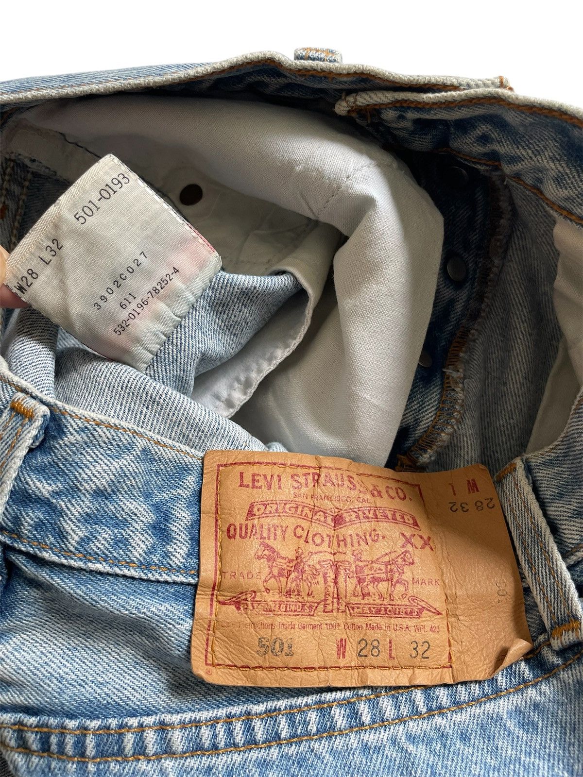 Levi's × Vintage Vintage 90s Levis 501 Blue Washed Jeans 28x32 Size US 28 / EU 44 - 7 Thumbnail