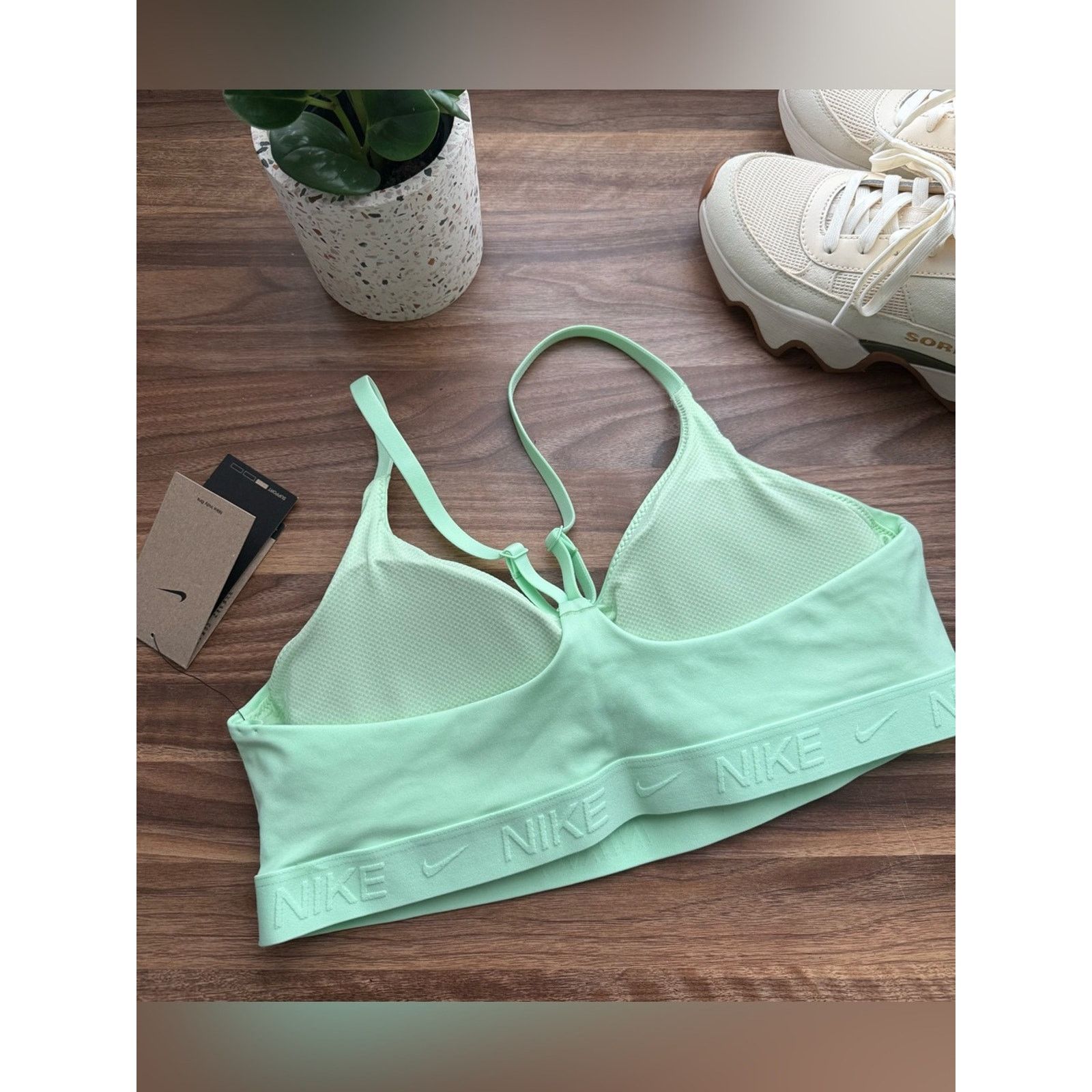 Nike Nike Indy Bra DRI-FIT Lime Green with Removable Pads Size XL / US 12-14 / IT 48-50 - 2 Thumbnail