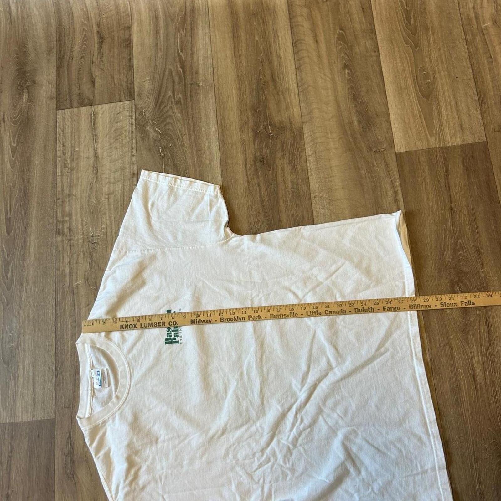 Fruit Of The Loom Fruit of the Loom Men's White and Cream Tshirt Size US XL / EU 56 / 4 - 7 Thumbnail