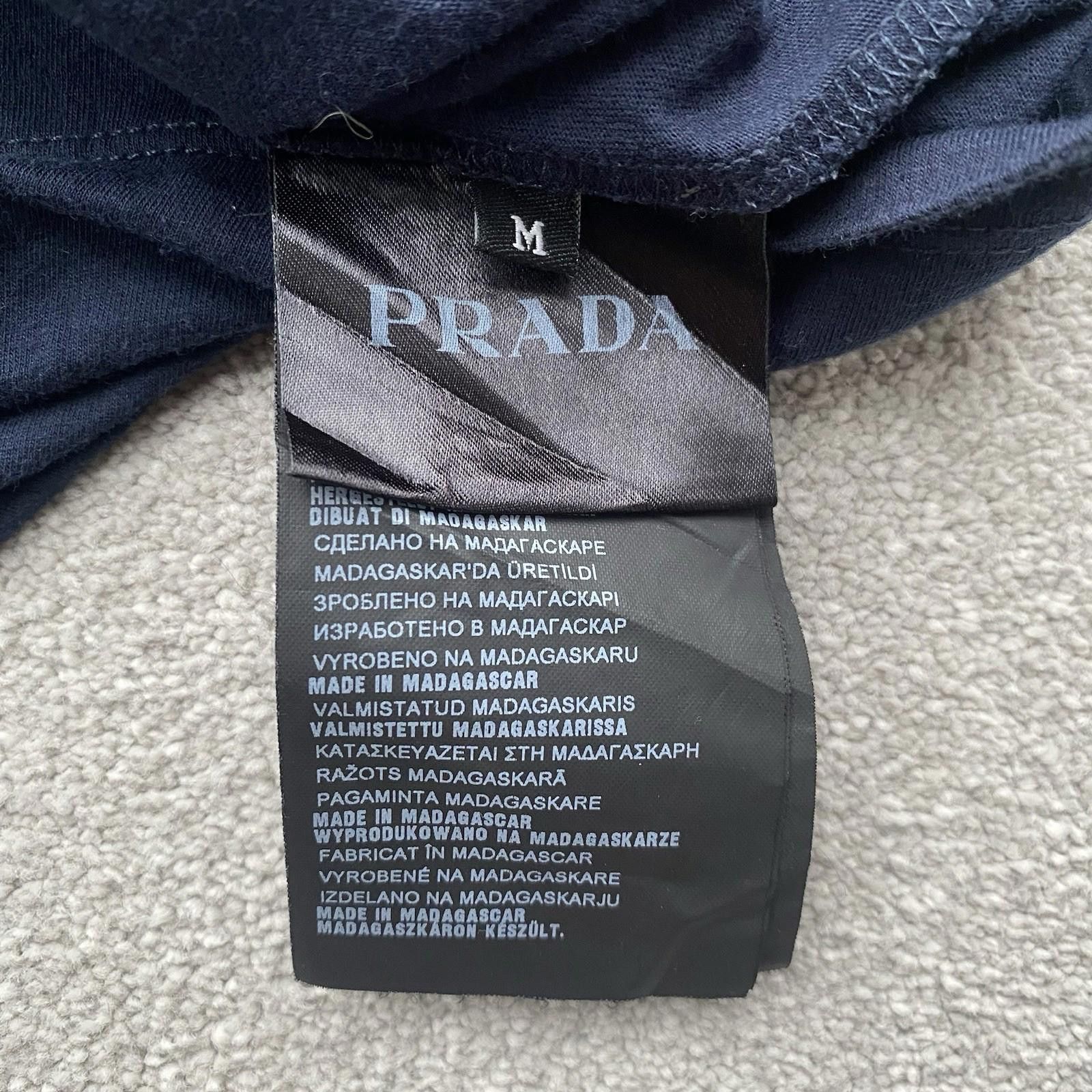 Prada Prada Milano Embroidered Men’s T-Shirt Navy Medium M Size US M / EU 48-50 / 2 - 7 Thumbnail