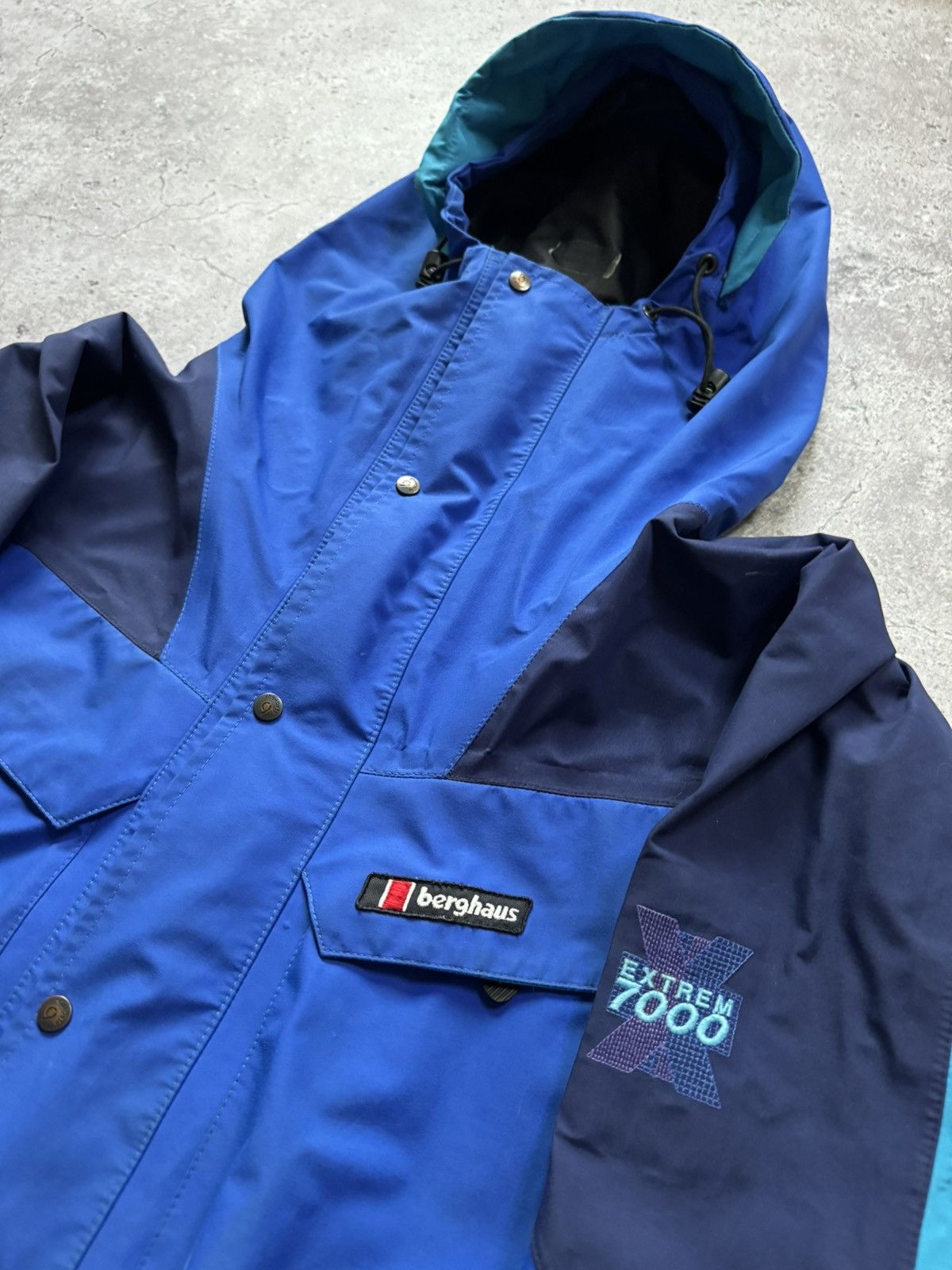 Berghaus Vintage Berghaus Extreme 7000 Gore-Tex Jacket Size US XL / EU 56 / 4 - 2 Thumbnail