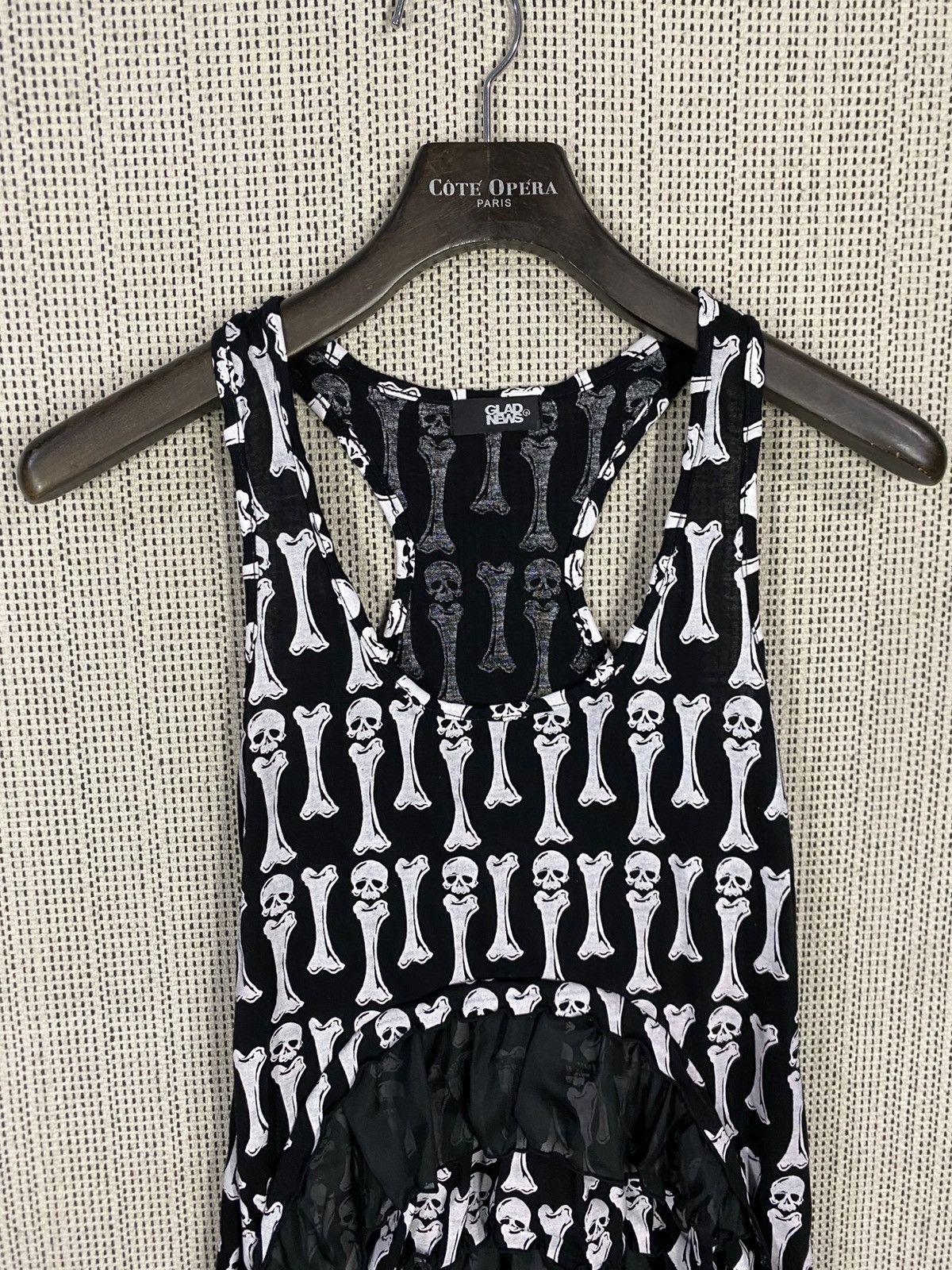 Seditionaries Gothic punks glad news full printed skulls blouse sleeveless Size ONE SIZE - 2 Thumbnail