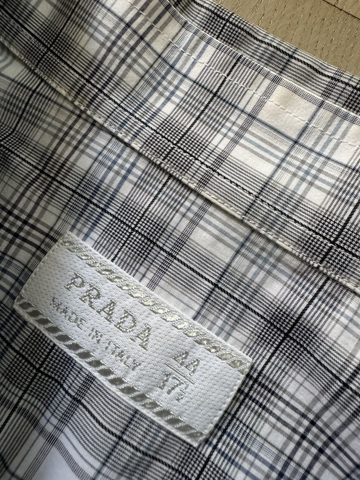 Prada PRADA men shirt STUDY REAL TAPE MEASUREMENTS IN PHOTOS CAREF Size US L / EU 52-54 / 3 - 3 Thumbnail