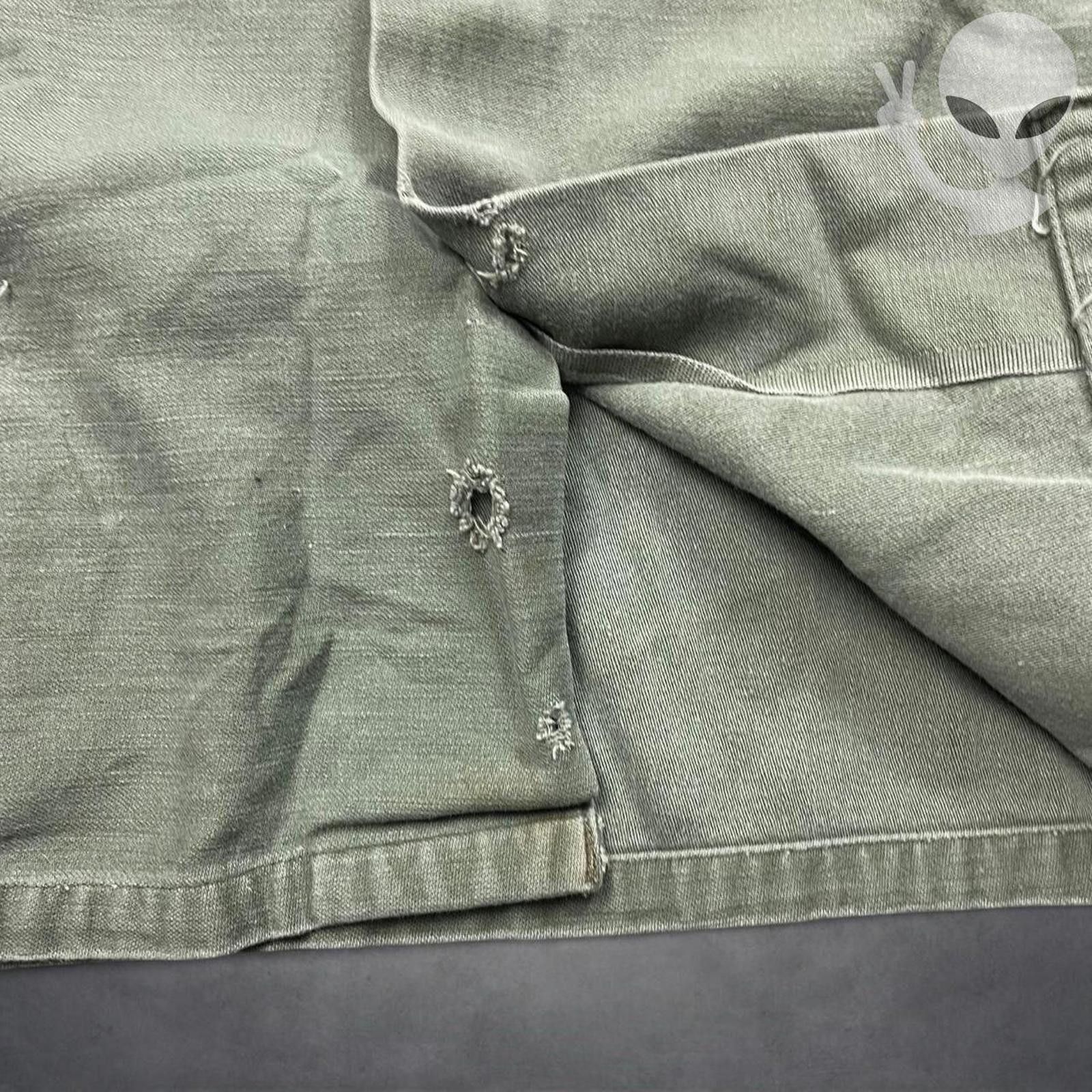 Other Vietnam War US Army OG-107 Type III Utility Shirt Medium Size US M / EU 48-50 / 2 - 5 Thumbnail